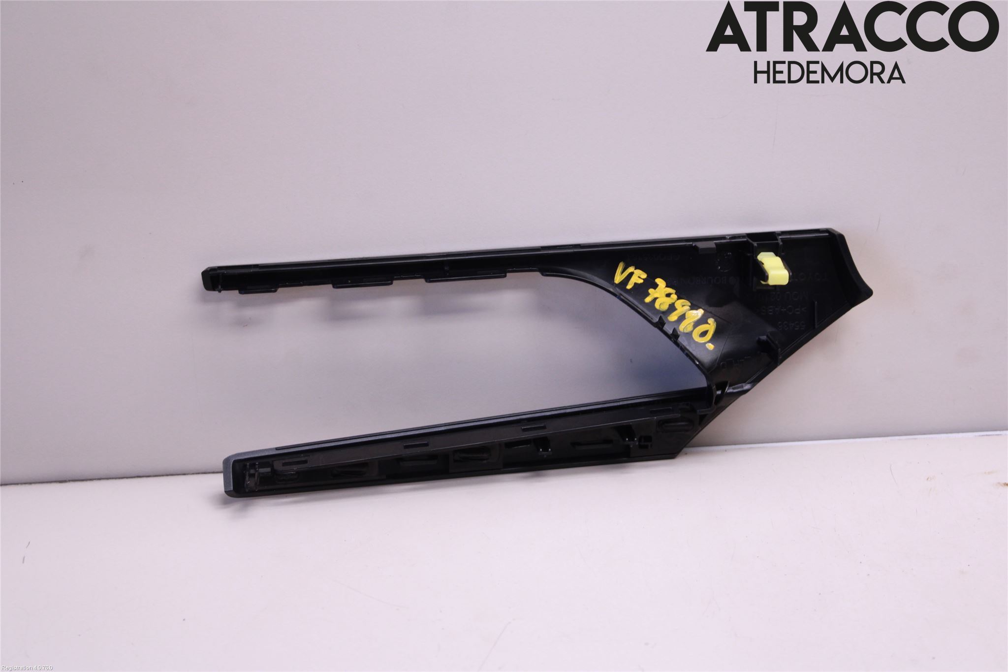 Toyota AVENSIS 16-18 Innr Dekor Instrbord