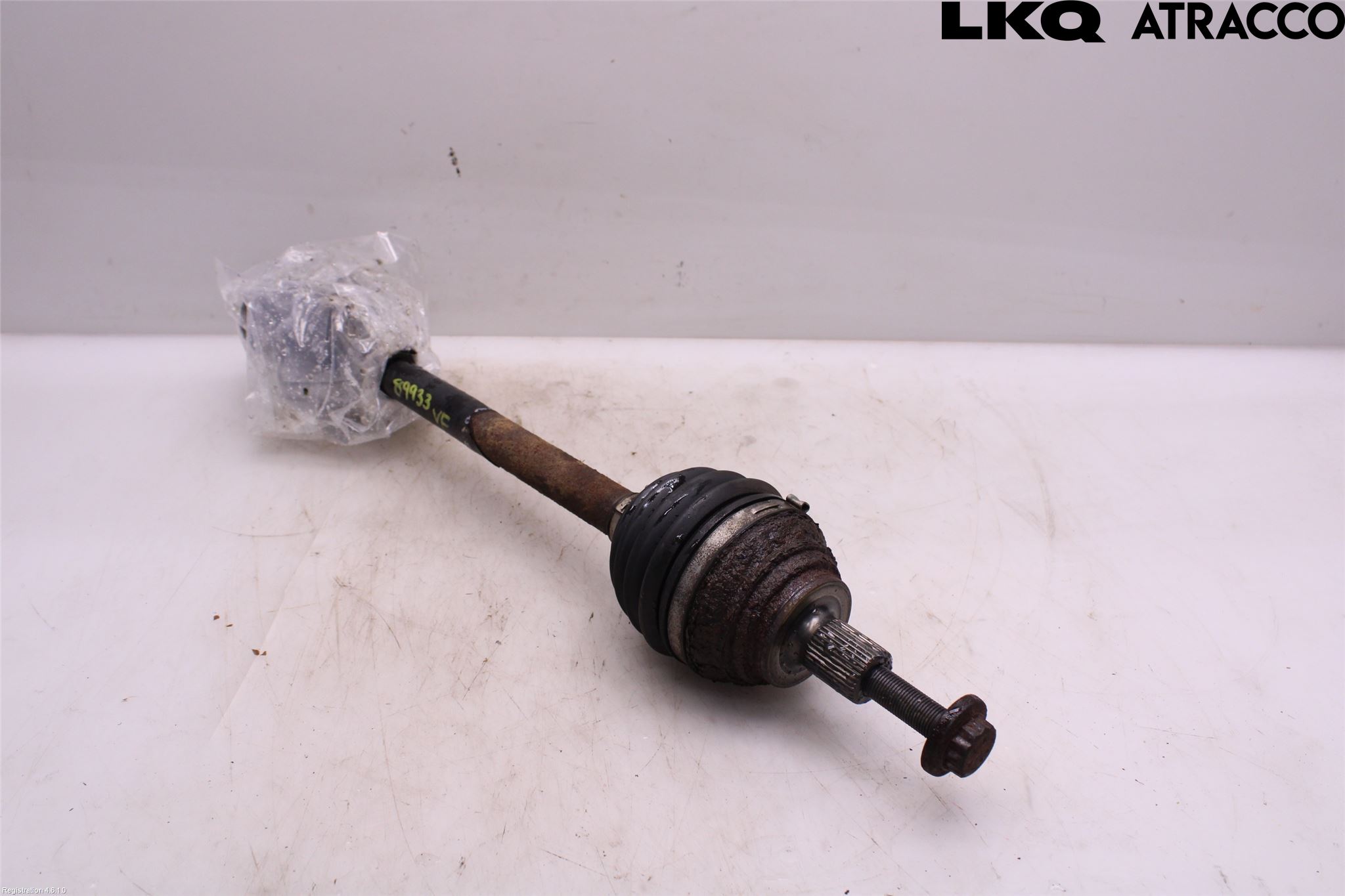 Volkswagen VW GOLF VI 09-13 Drivaksel Foran Kompl Venstre