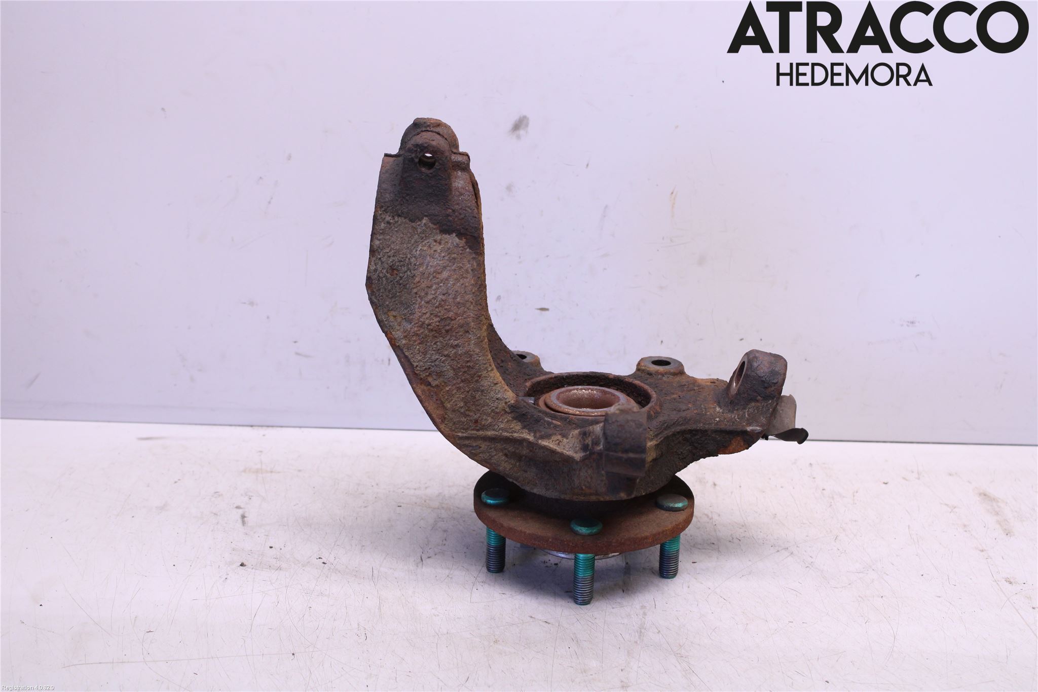 Ford FOCUS     04-07 Spindel Vf