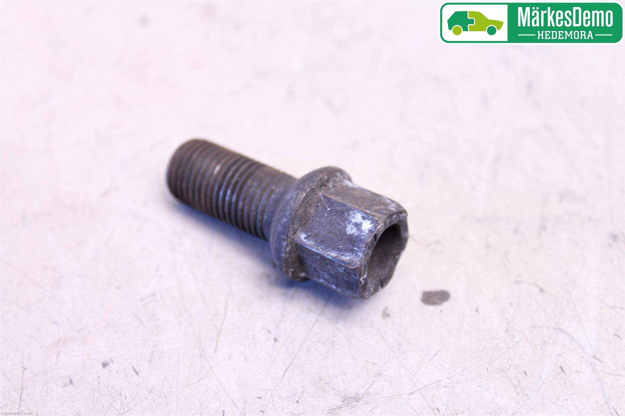 Volkswagen VW GOLF IV 98-06 Hjulmutter - Bolt - Sett