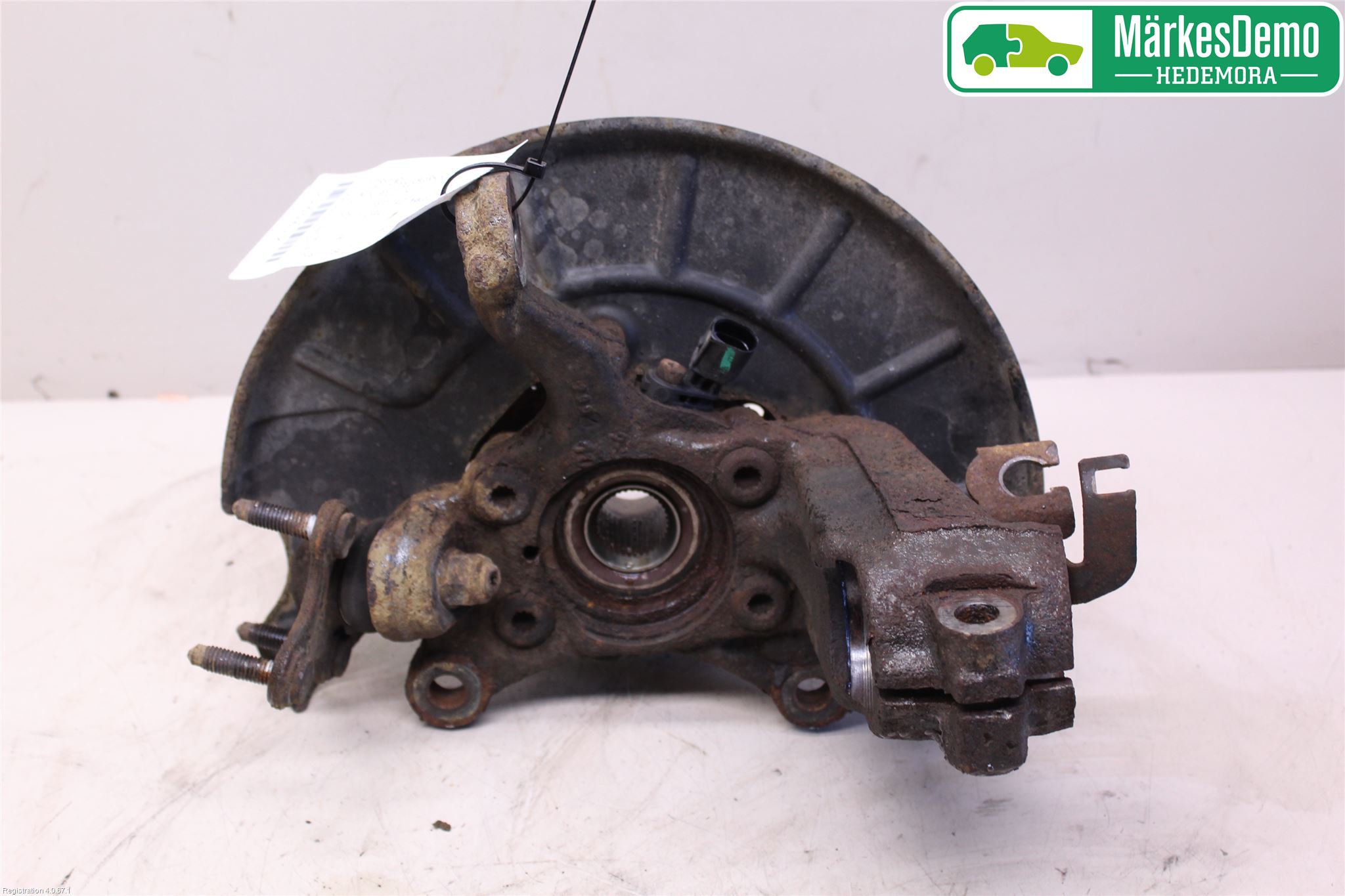 Volkswagen VW SCIROCCO 09-17 Spindel Vf