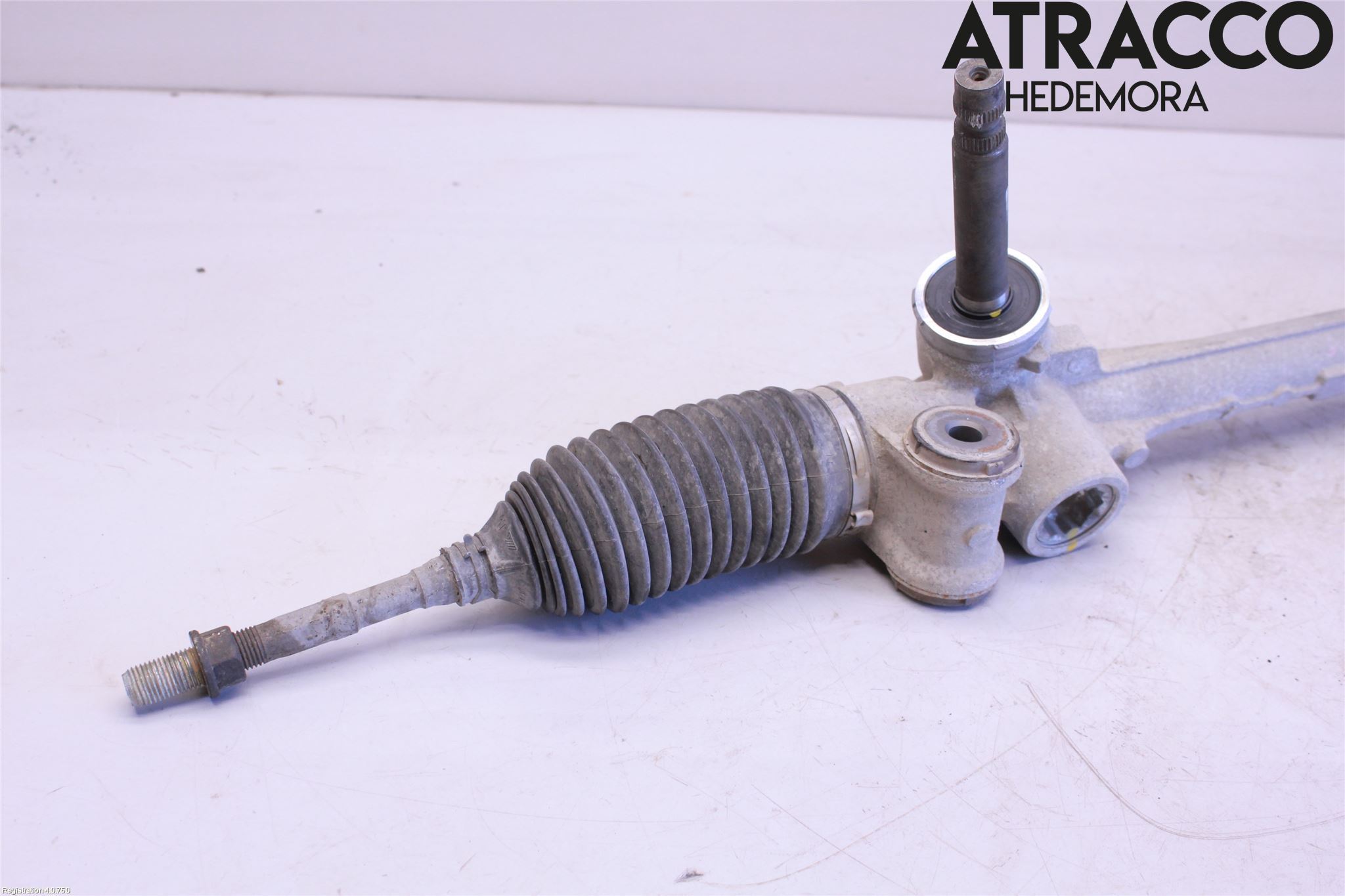 Toyota YARIS XP130 15-20 Snekke - Tannstang