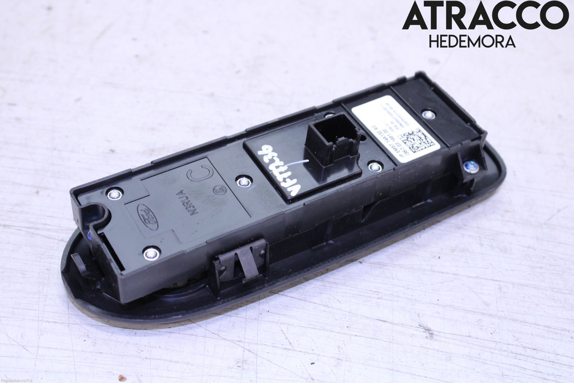 Ford KUGA 08-12 Bryter Vindusheis