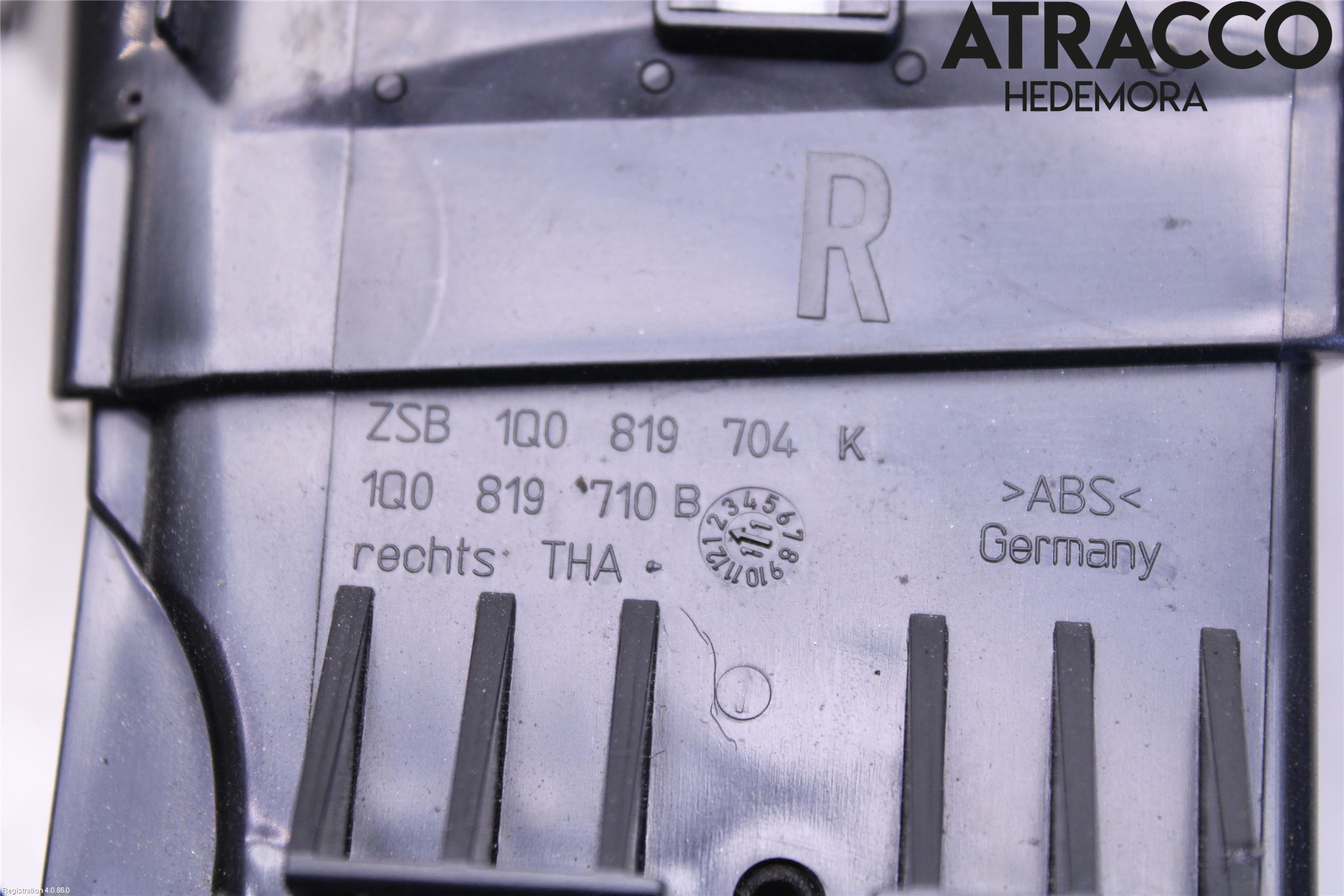 Volkswagen VW SCIROCCO 09-17 Dashbord Kanal - Dyse