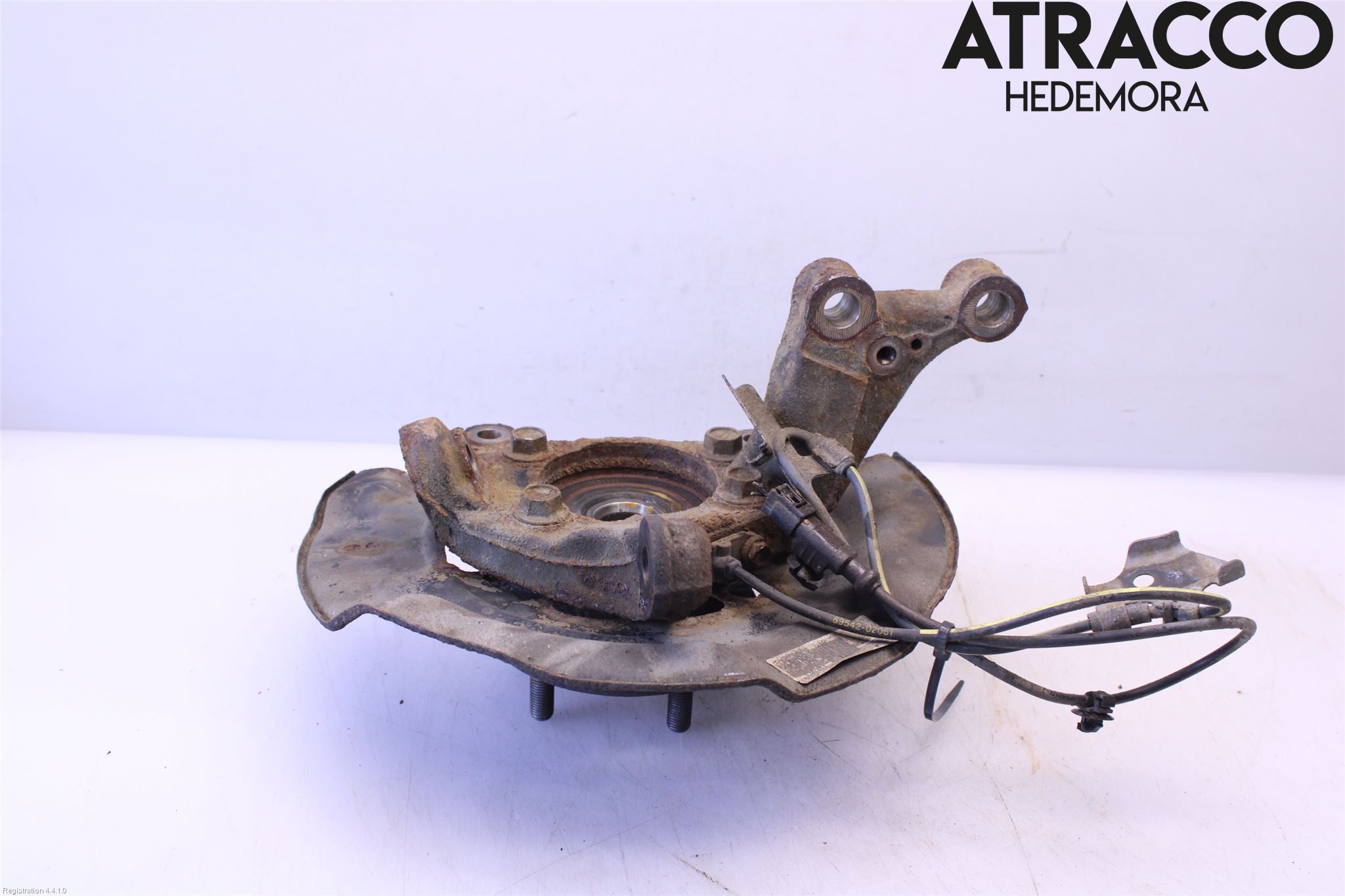 Toyota AURIS 13-19 Spindel Hf