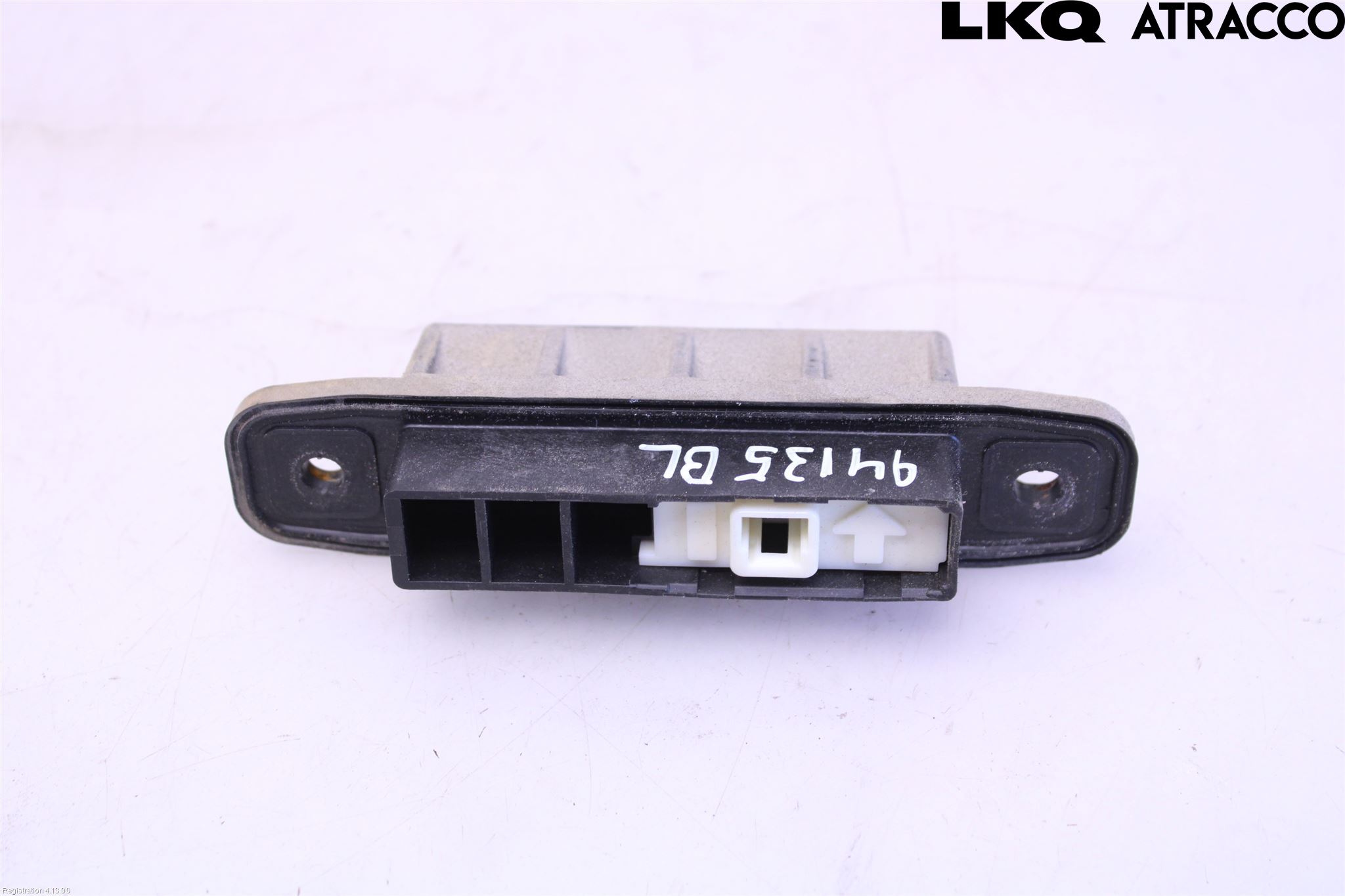 Toyota YARIS XP130 12-14 Bakluke Handtak Ytre
