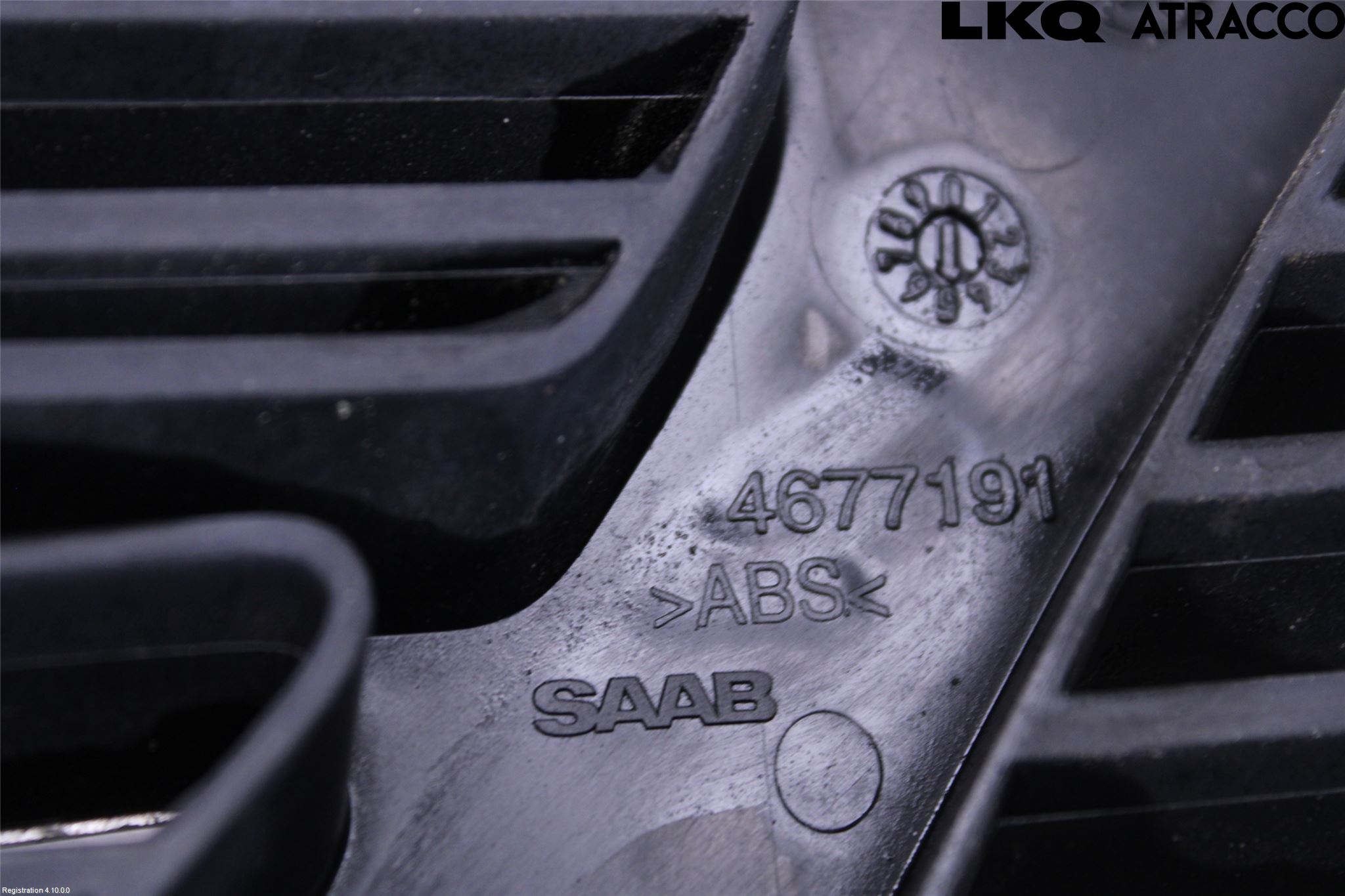 Saab 9-5 -05 Grill Komplett