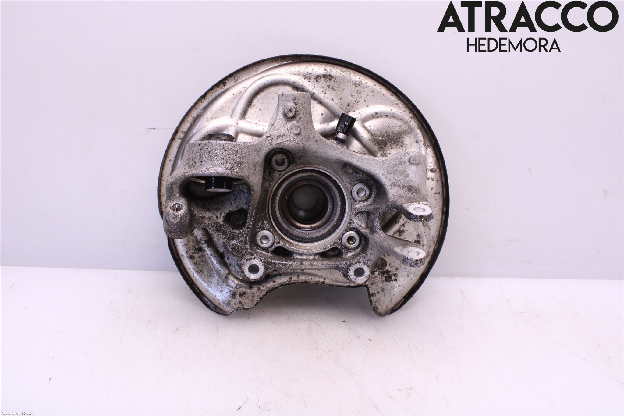 Audi A6 F2/C8 19- Spindel Vb