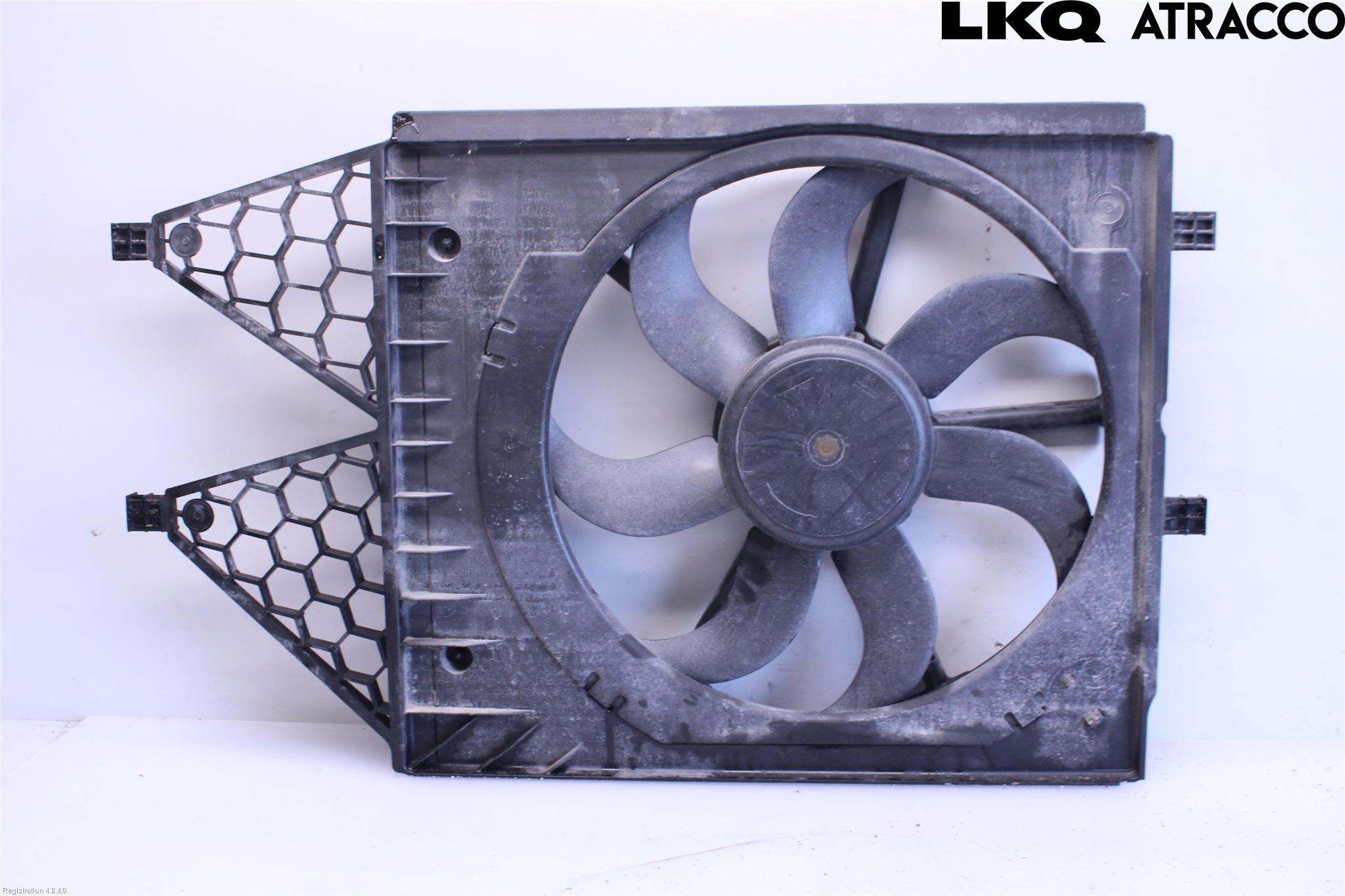 Skoda FABIA 15-21 Kjølevifte Elektrisk