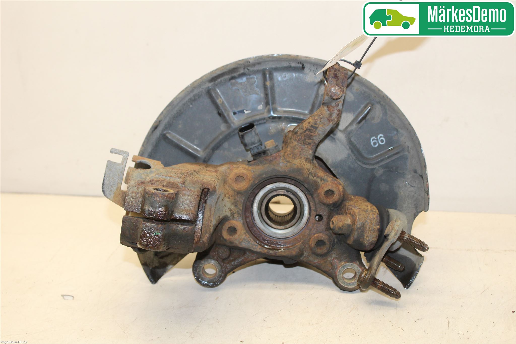 Volkswagen VW GOLF VI 09-13 Spindel Hf