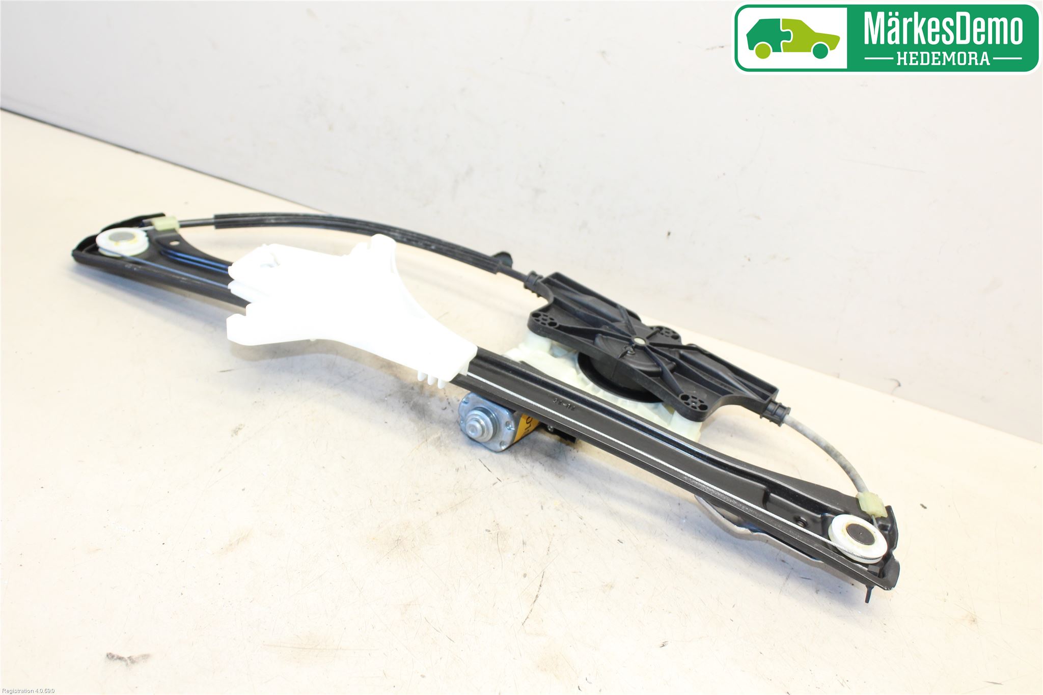 Volkswagen VW PASSAT 15-19 Vindusheis El Komp