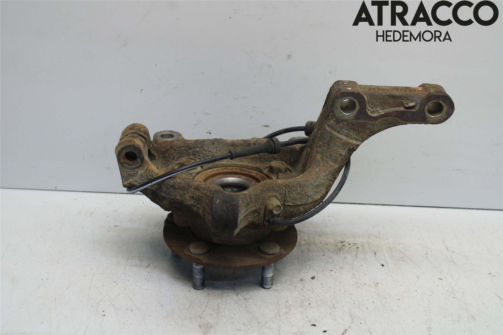Nissan QASHQAI   07-10 Spindel Hf