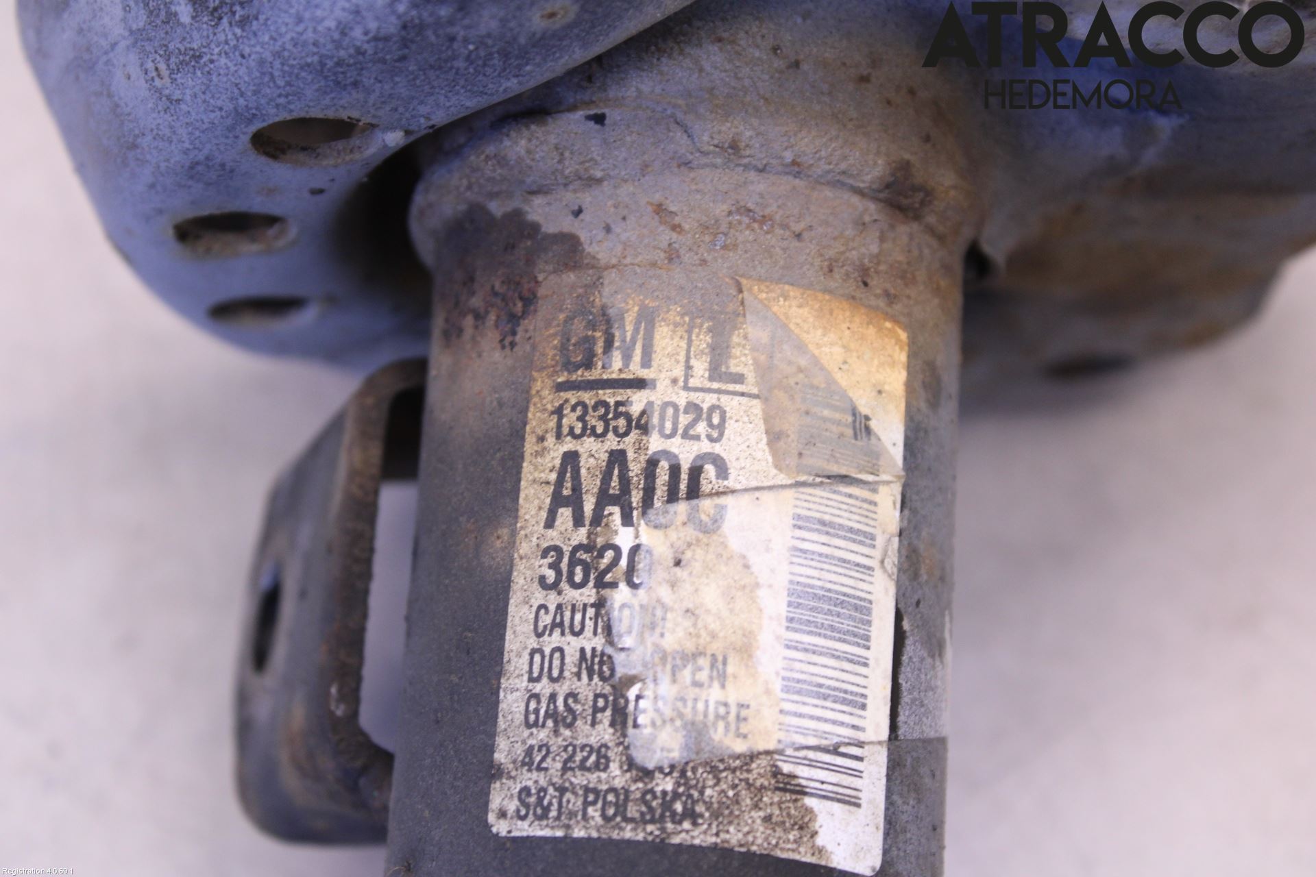 Opel ASTRA J 10-15 Fjærbein Foran Venstre