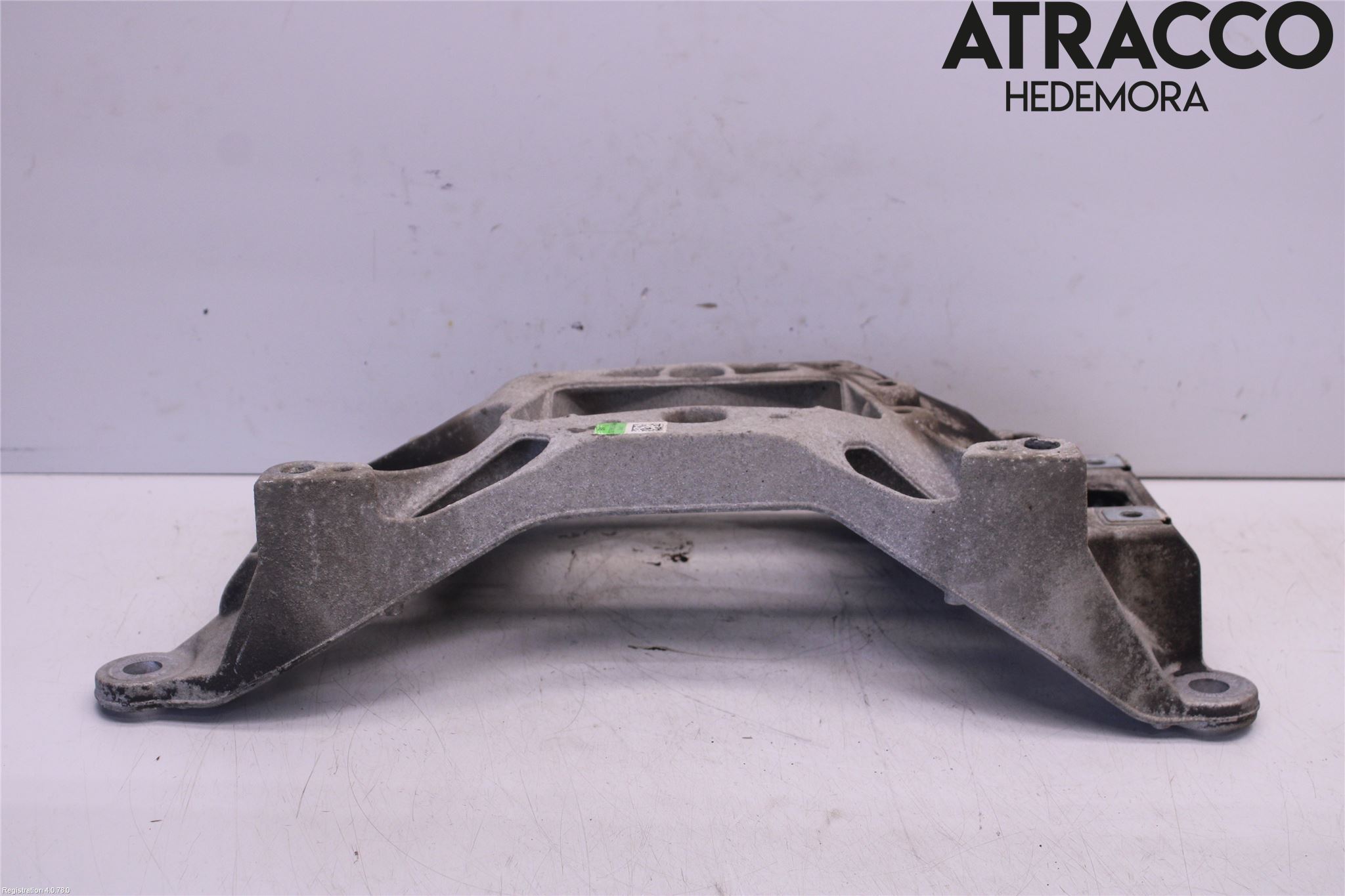 Audi A4/S4 B9 16-19 Gearkasse Bjelke - Travers