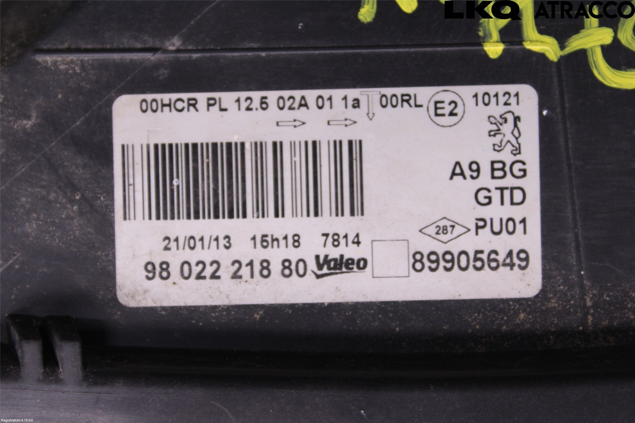 Peugeot 208 12-15 Frontlykt Venstre