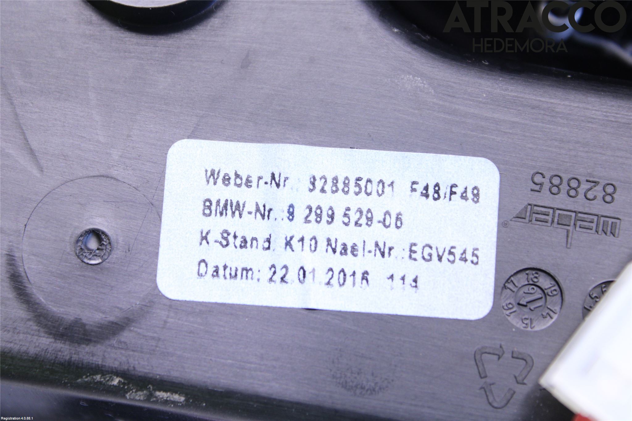 BMW X1 F48 15-22 Innr Koppholder
