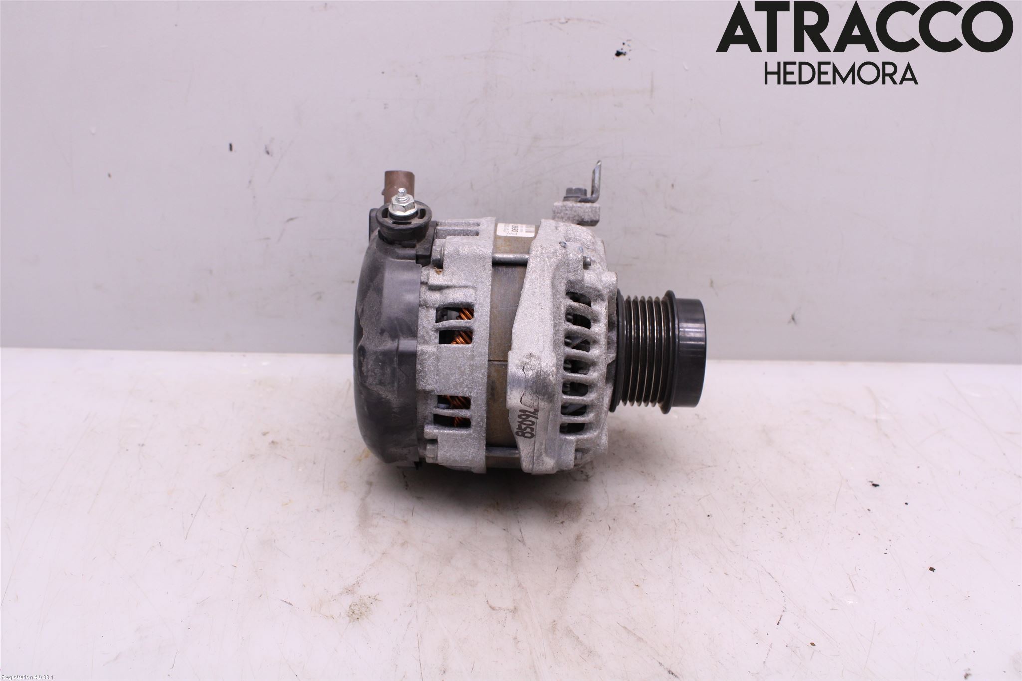 Toyota AVENSIS 16-18 Dynamo