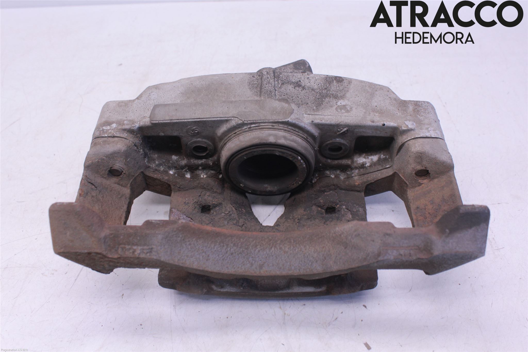 Volvo V60 CROSS COUNTRY 16-18 Bremsecaliper Foran Høyre