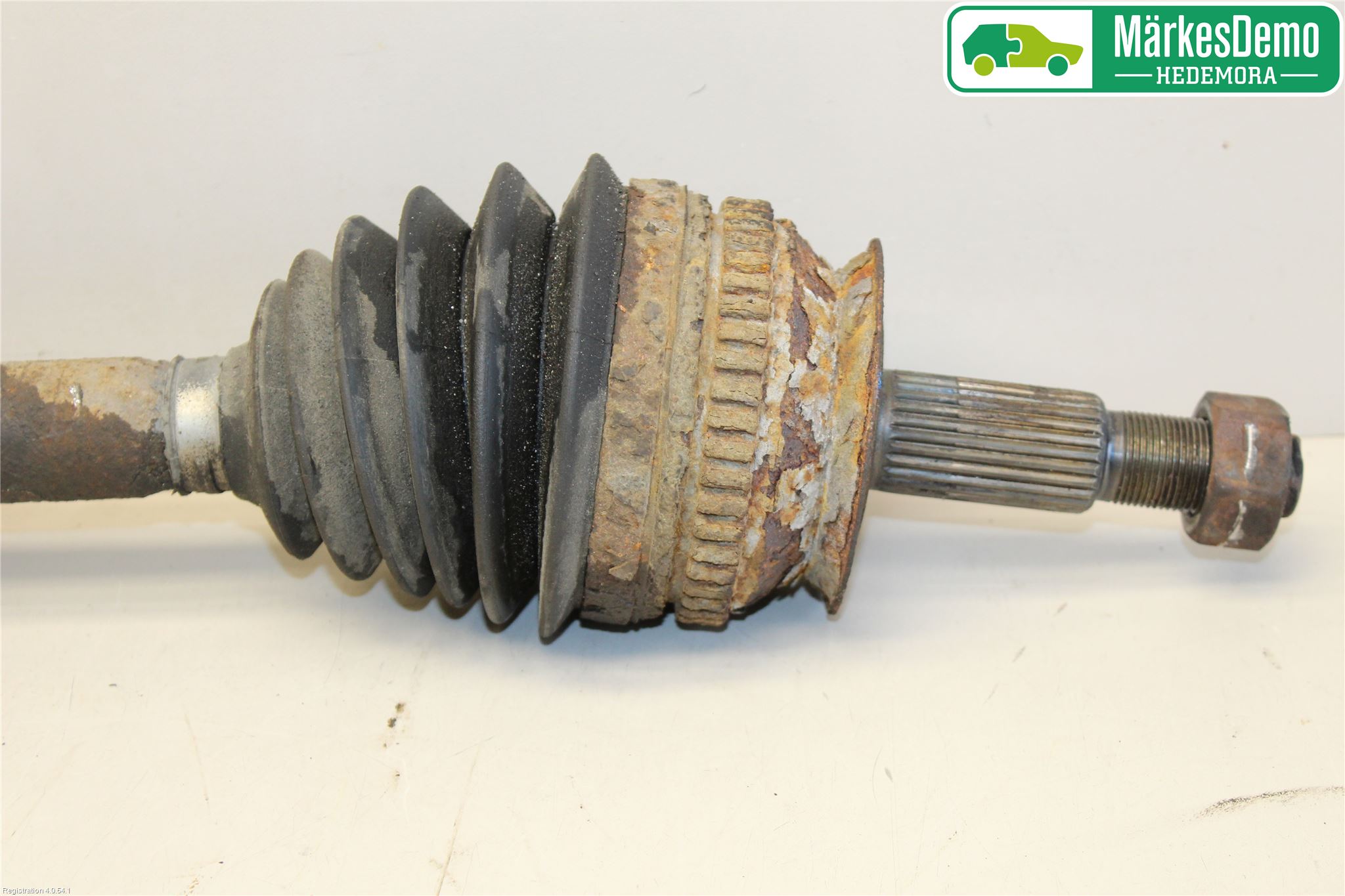 Chrysler CHR VOYAGER     01-04 Drivaksel Foran Kompl Venstre