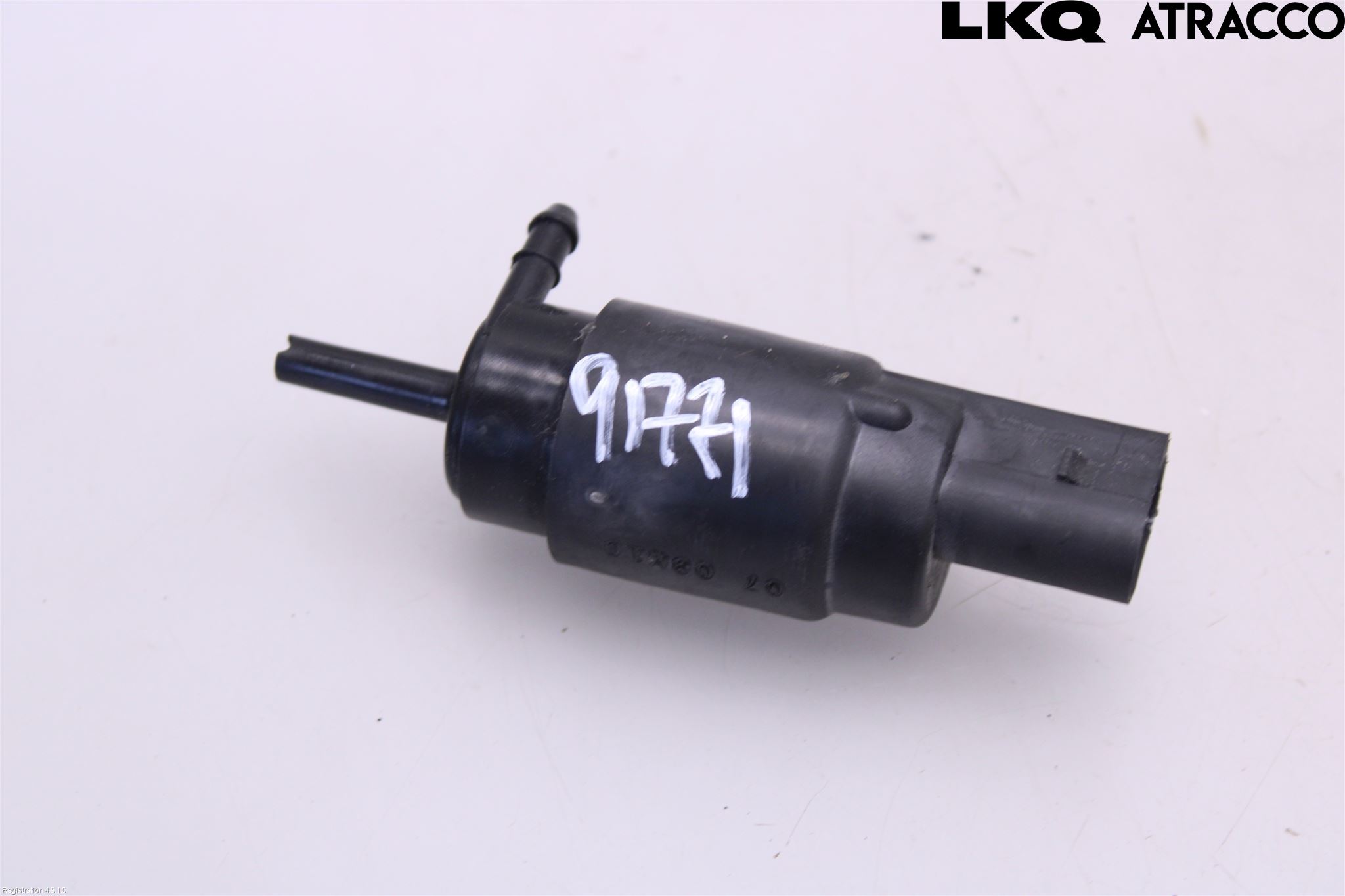 Mercedes-Benz MB VITO/VIANO (W639) 04-14 Spylerpumpe Frontrute