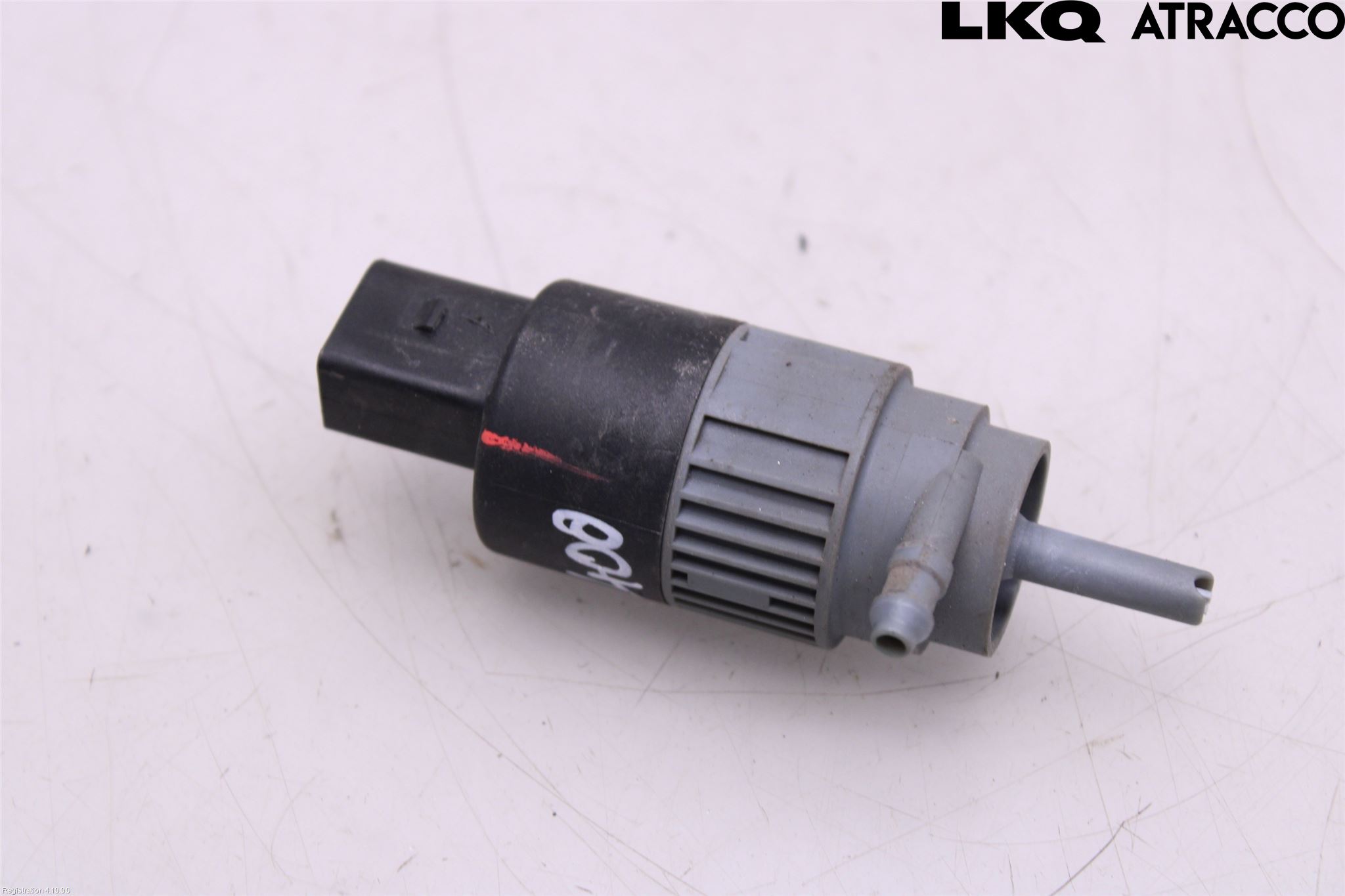 Toyota C-HR 16-23 Spylerpumpe Bakluke