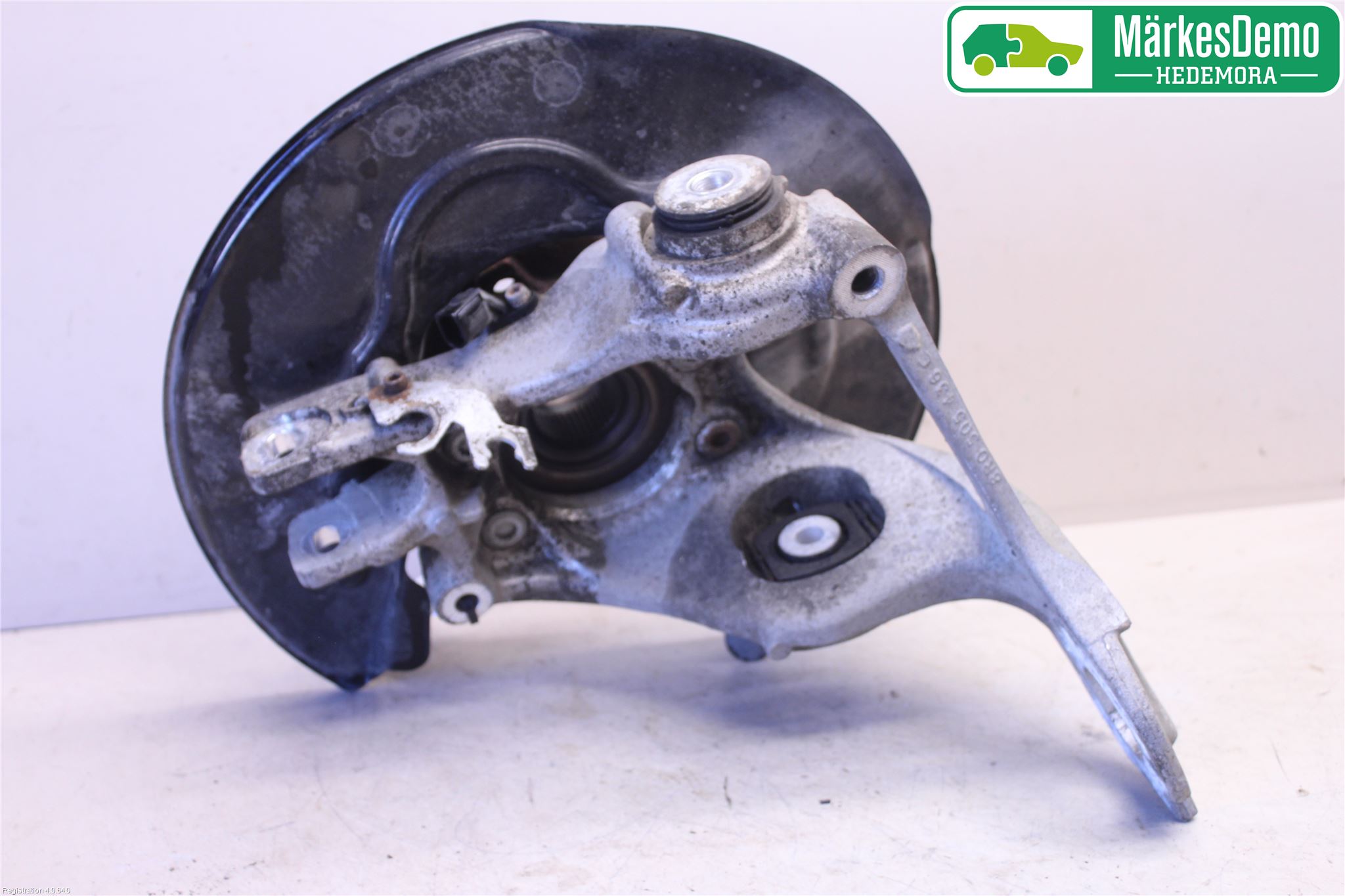 Audi A6/S6 4G 11-18 Spindel Hb