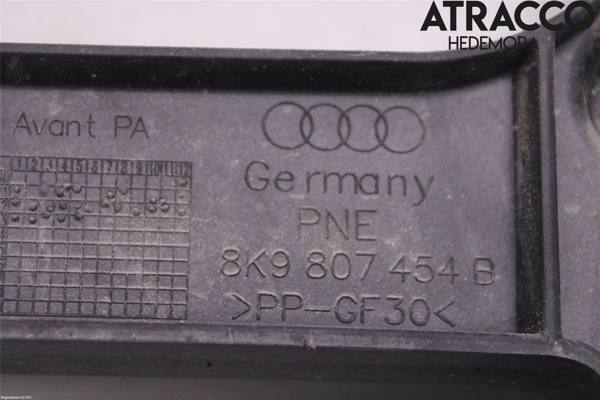 Audi A4 12-15 Støtfangerfeste Bak Høyre
