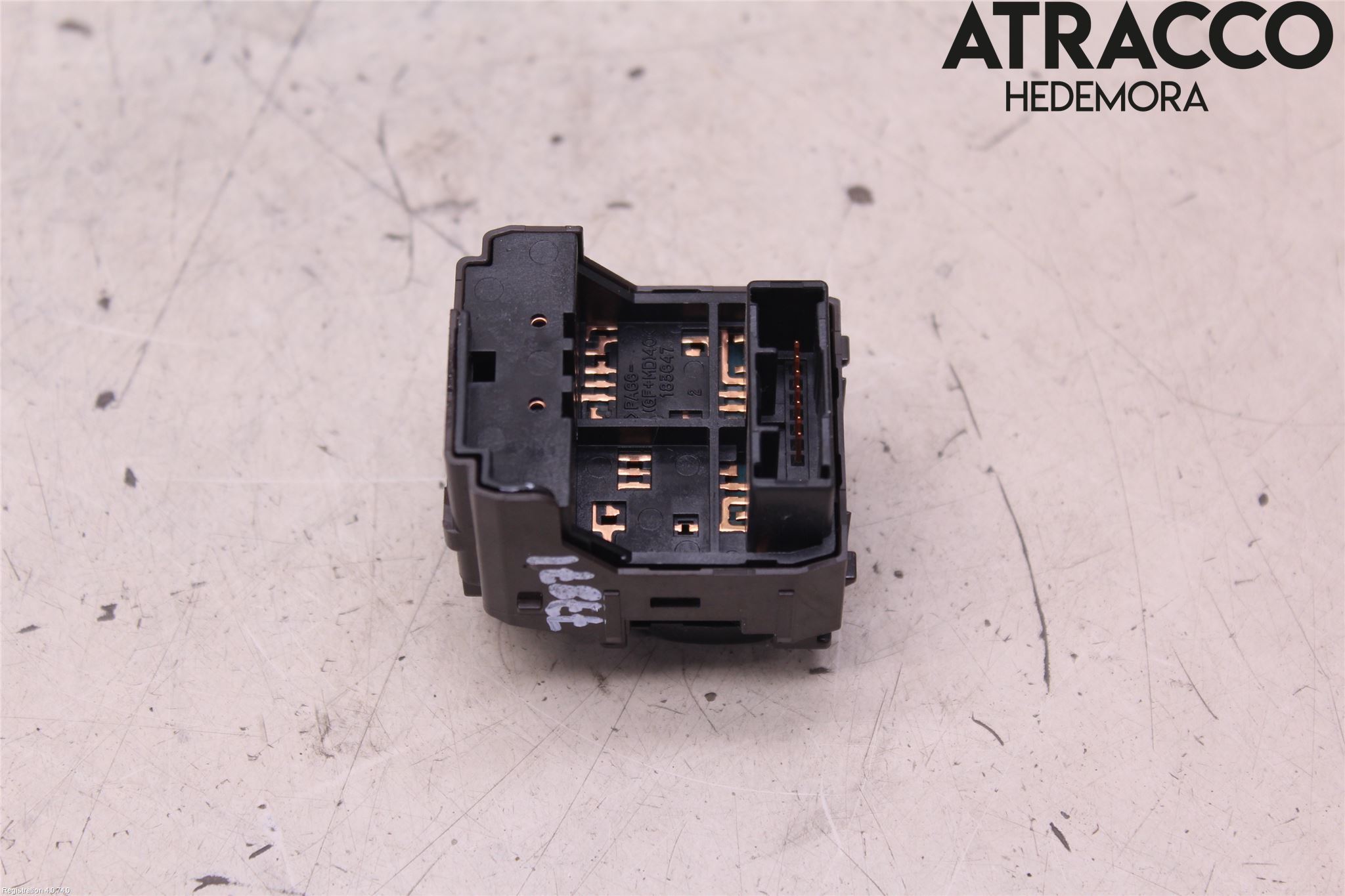 Toyota AVENSIS 09-15 Bryter Speil