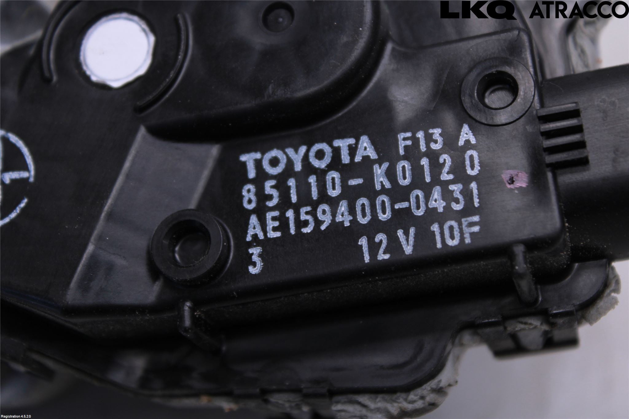Toyota YARIS CROSS XP21 21- Viskermotor Frontrute
