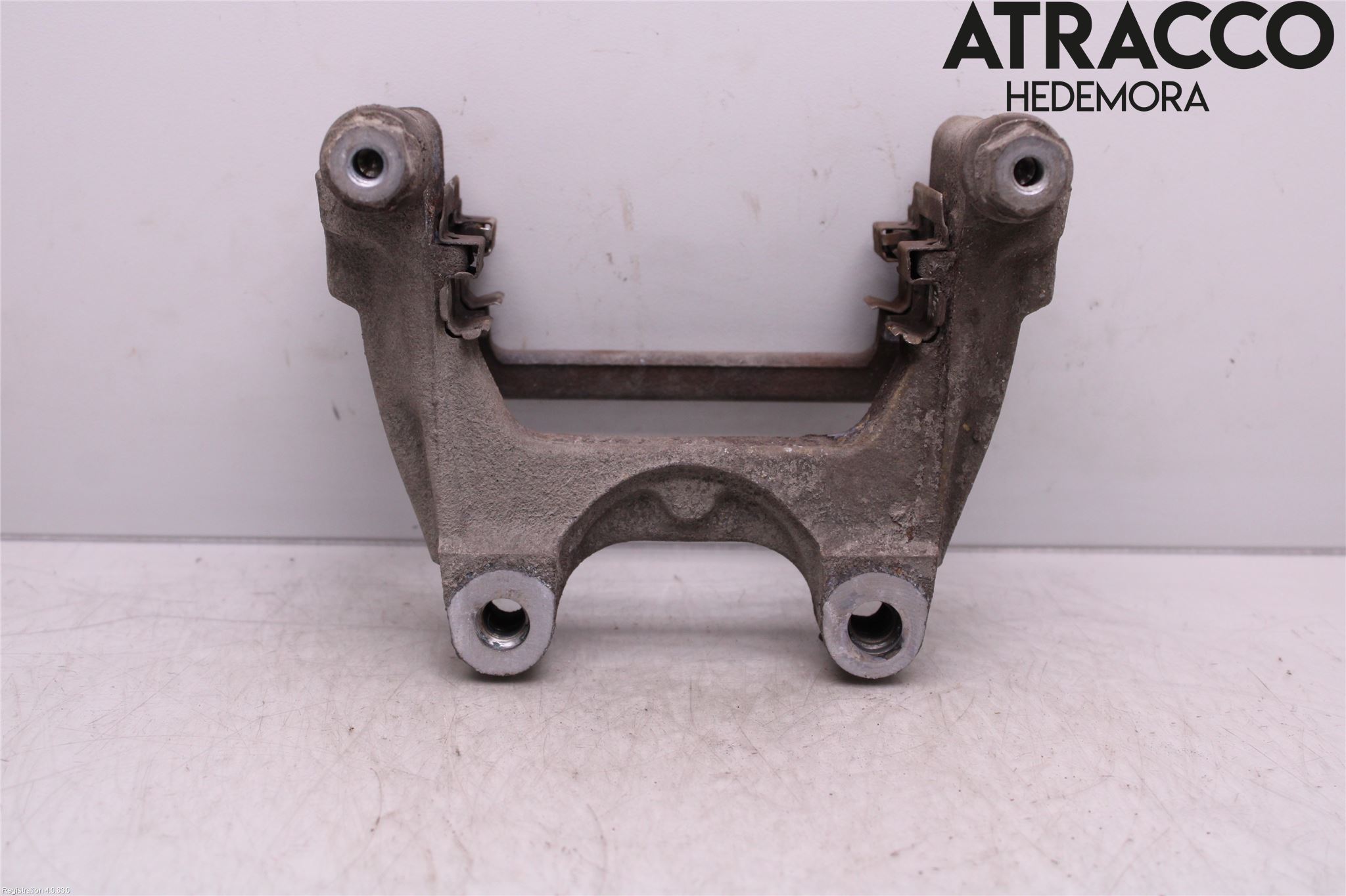 Mercedes-Benz MB CLA-KLASS (C117/X117) 13-19 Bremsecaliper Feste Holder