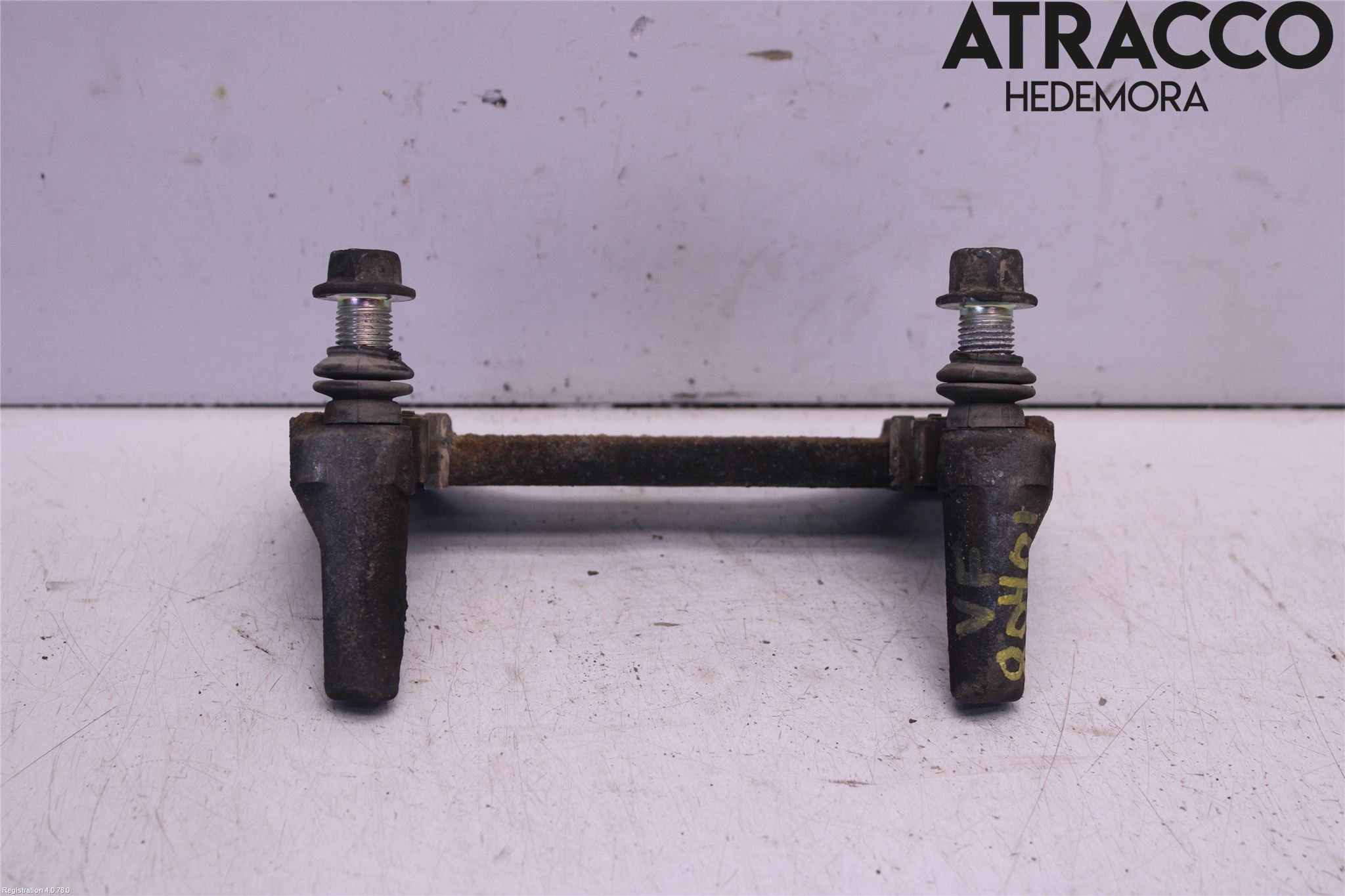 Mitsubishi SPACE STAR 13- Bremsecaliper Feste Holder