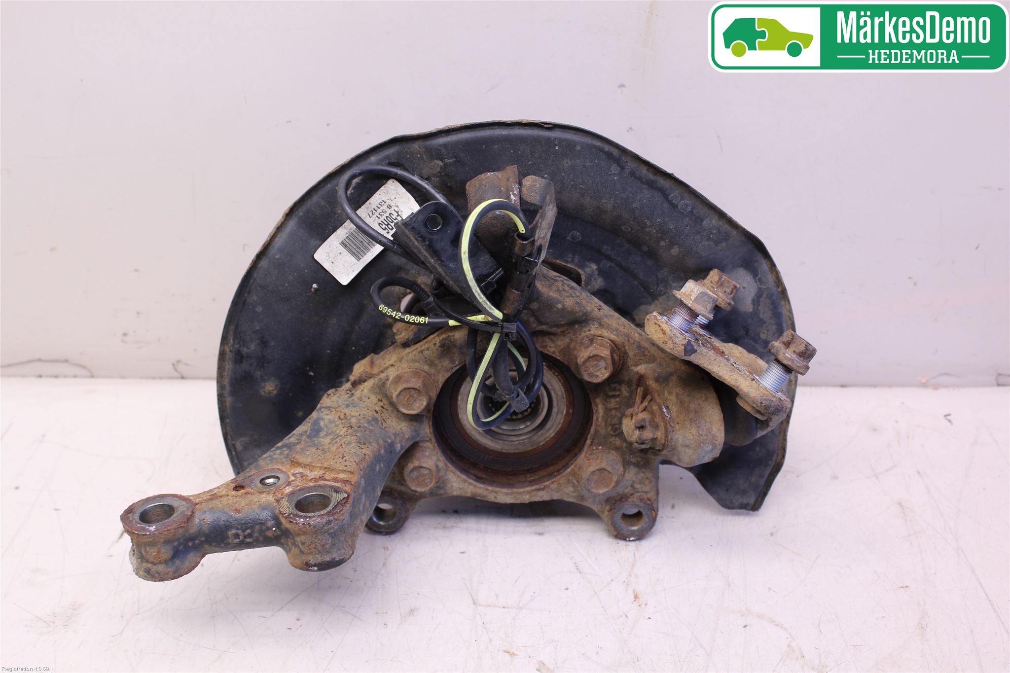 Toyota AURIS 13-19 Spindel Hf