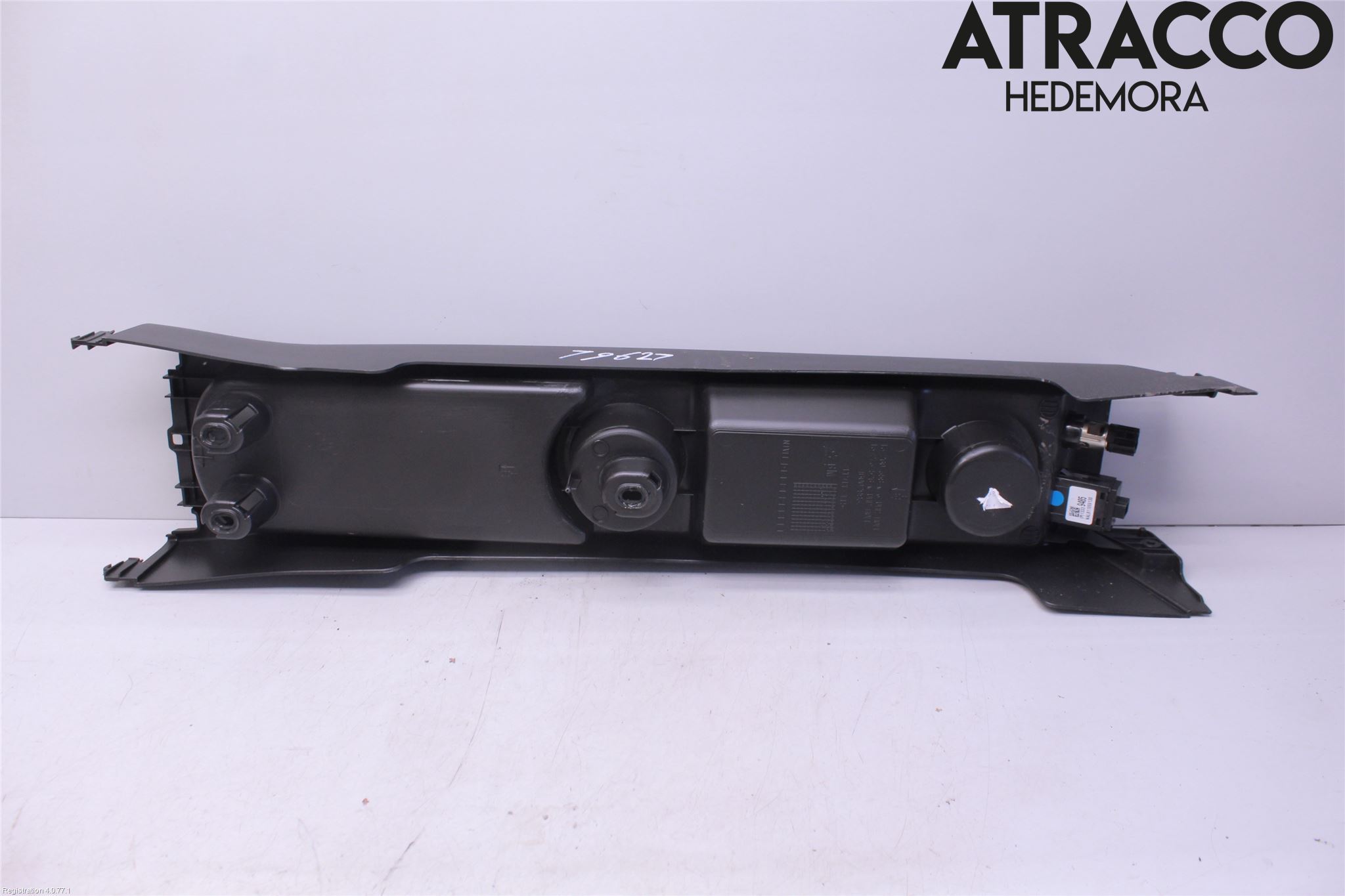 Opel MERIVA B 10-17 Instrumentkonsoll Midt