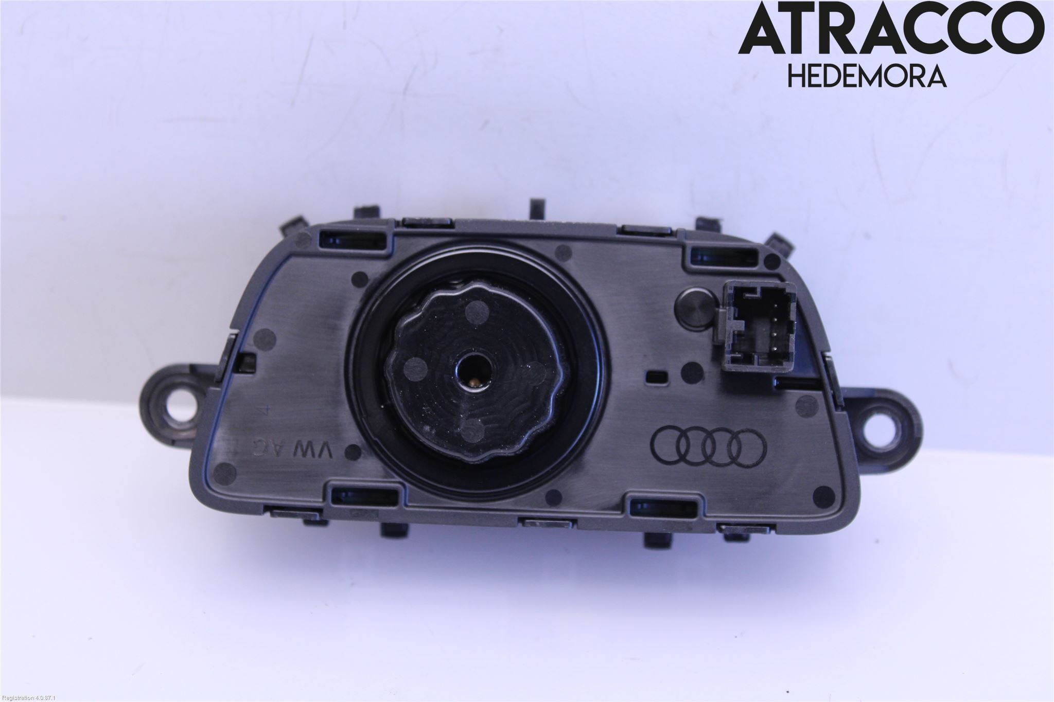 Audi A4/S4 B9 16-19 Bryter Hovedlys