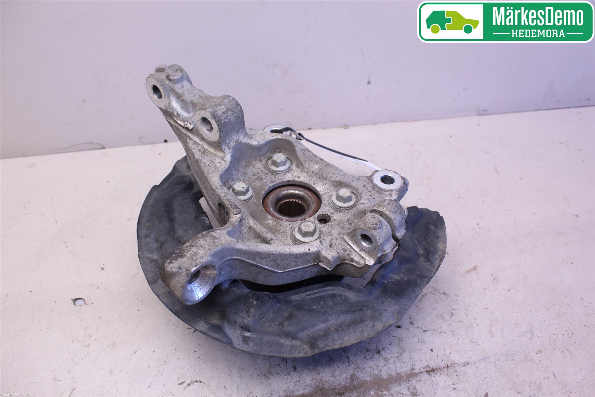 Ford MONDEO 15-22 Spindel Vf