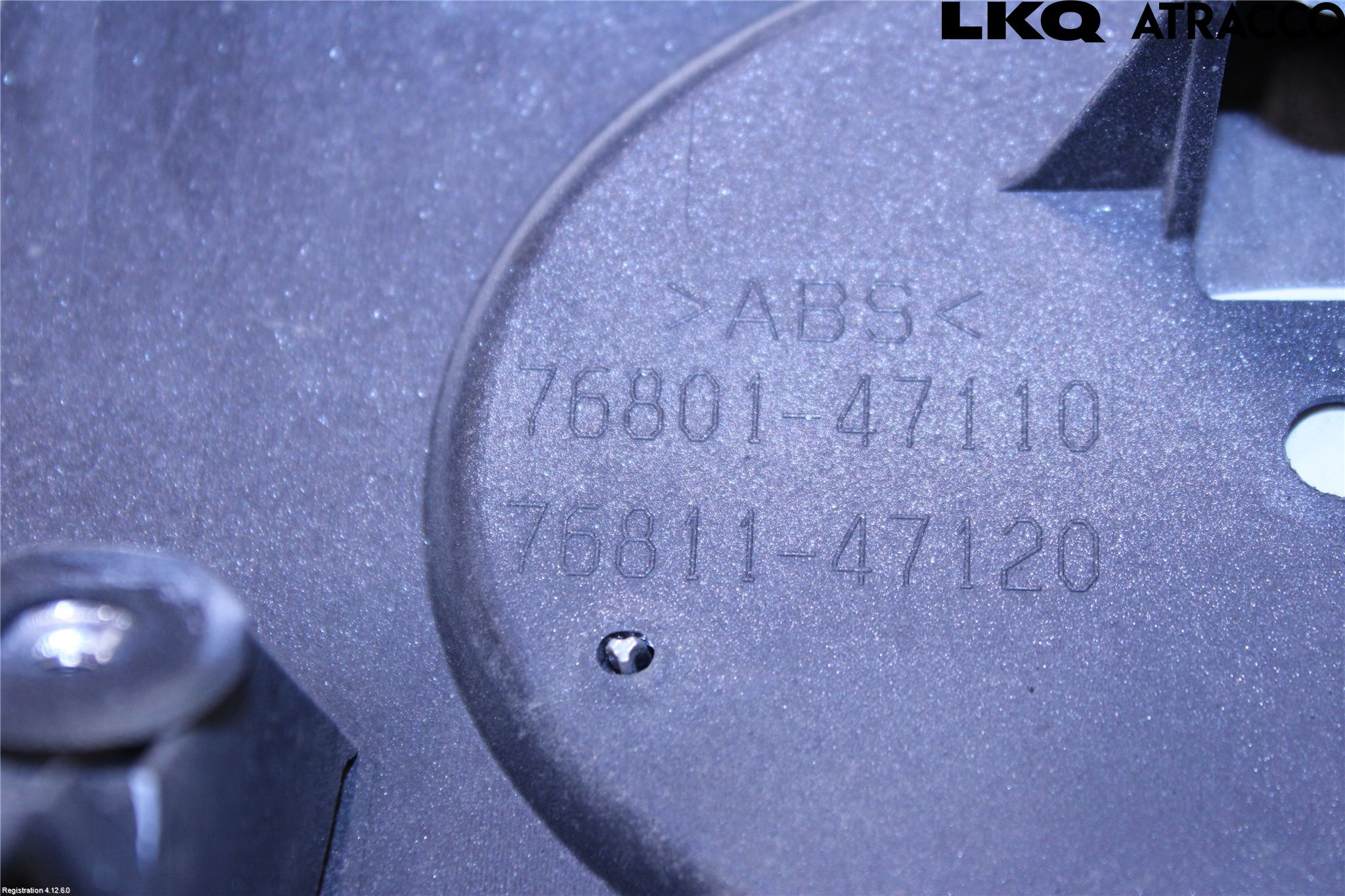 Toyota PRIUS (ZVW50) 16-21 Refleksplate - Skiltplate