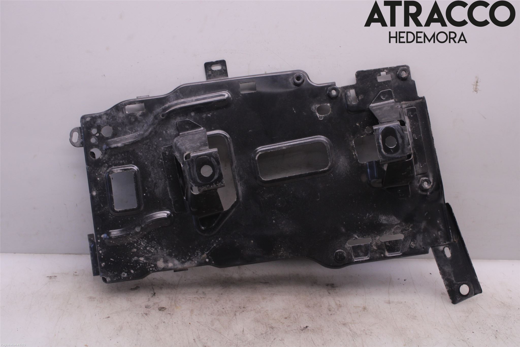 Peugeot 3008 17-24 Batterikasse - Feste - Holder