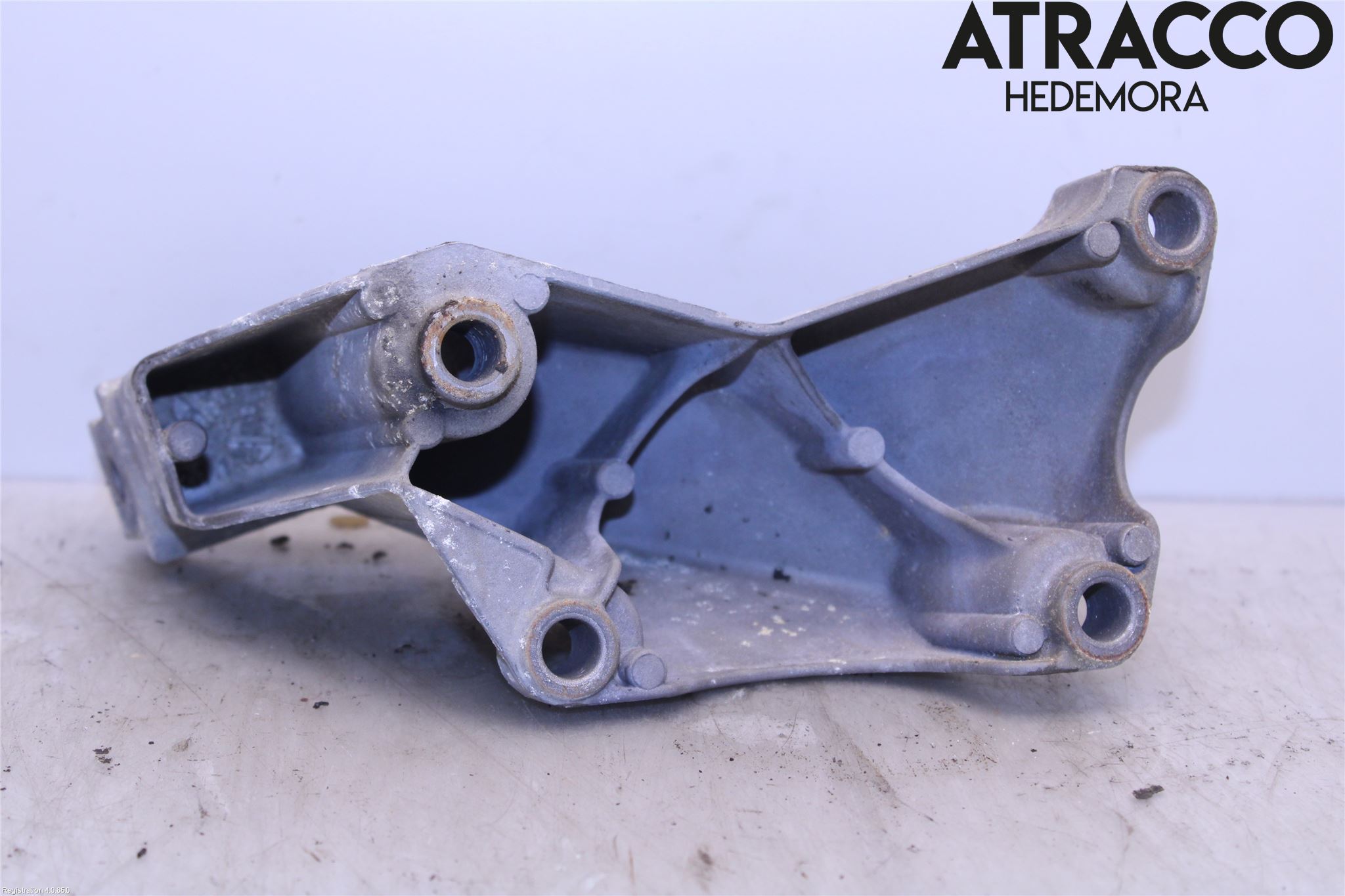 Audi A4/S4 01-05 Motor Feste Stål-Alu