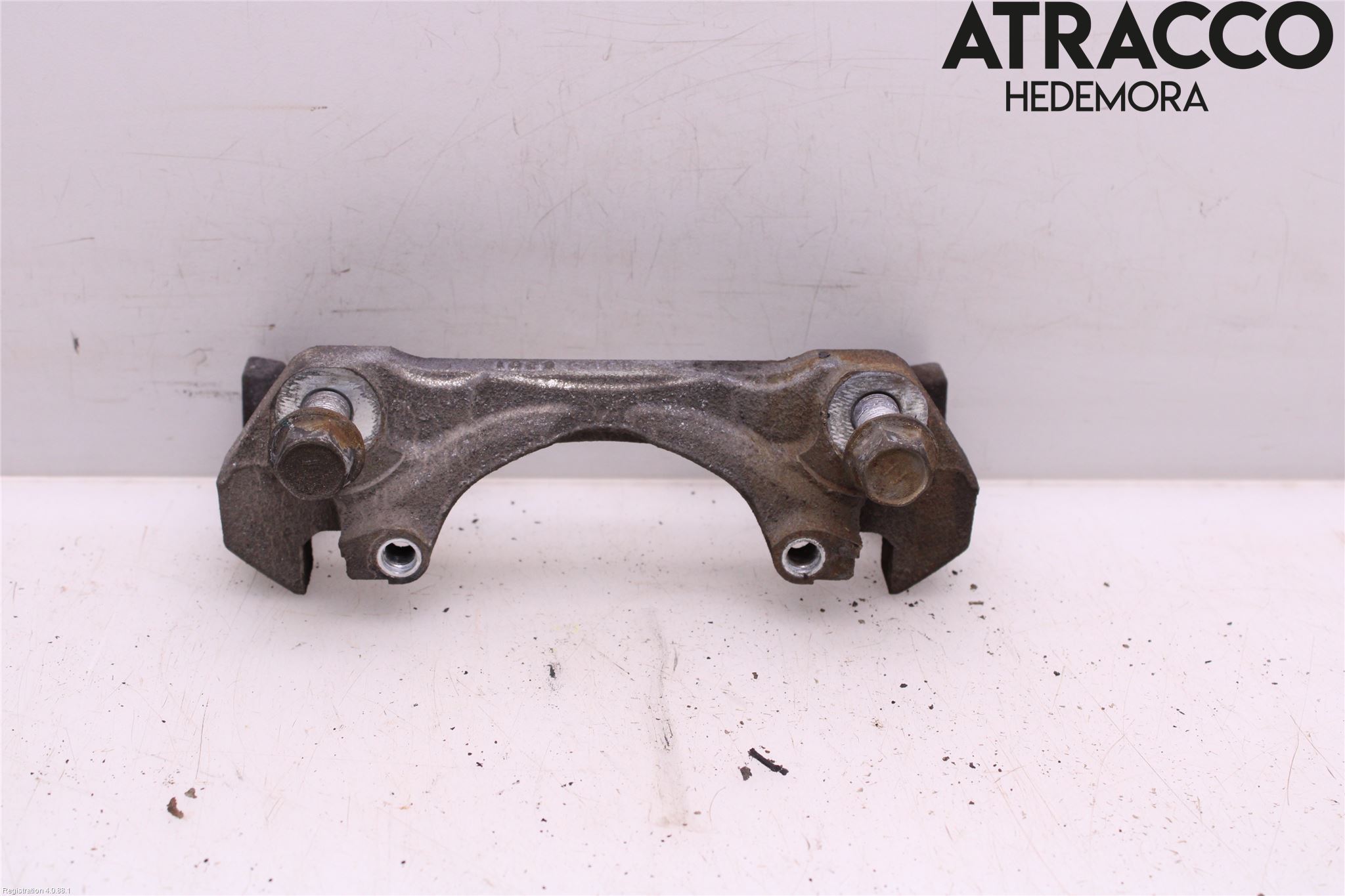 Toyota YARIS XP21 20- Bremsecaliper Feste Holder