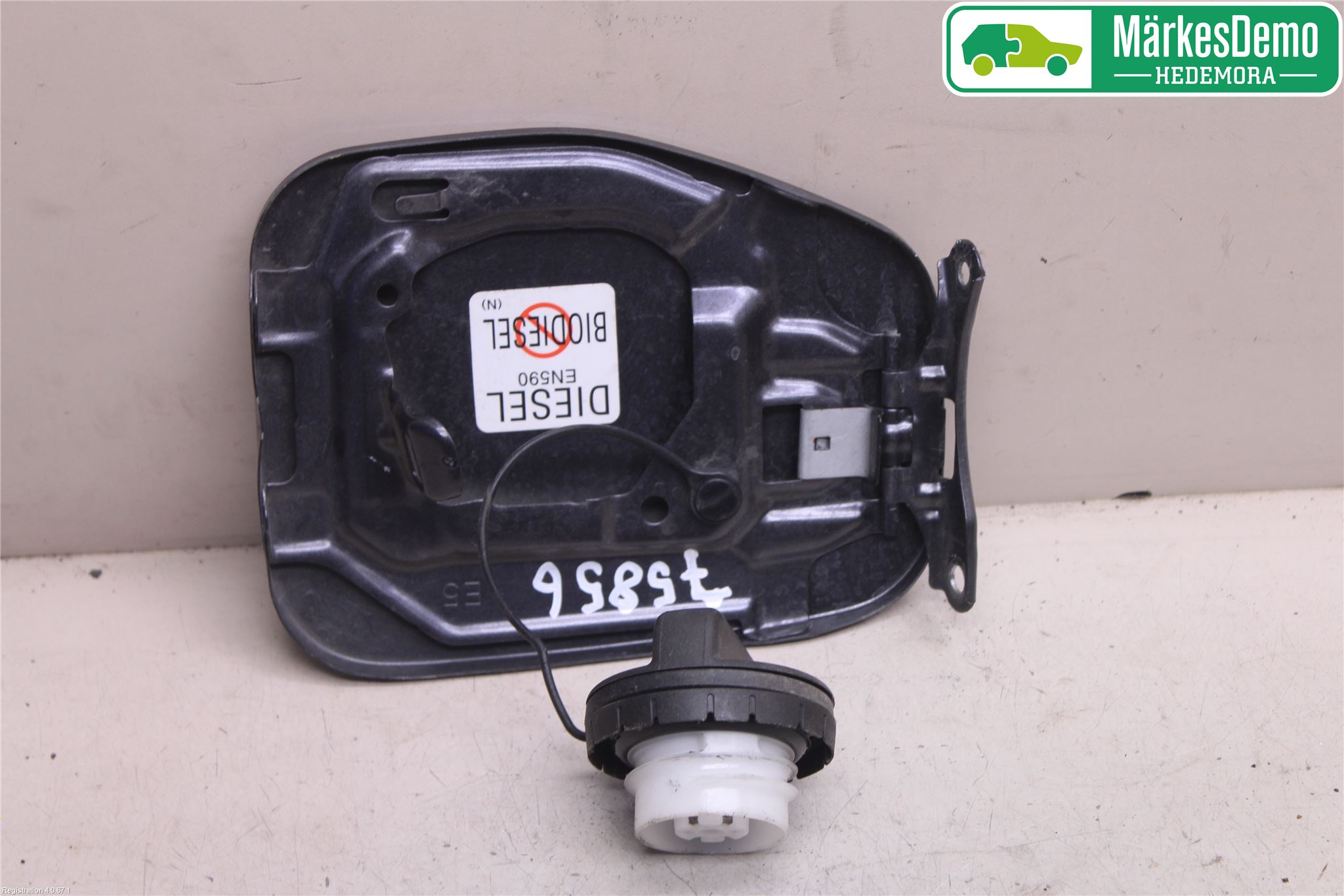 Subaru OUTBACK 10-15 Drivstoff Tankluke
