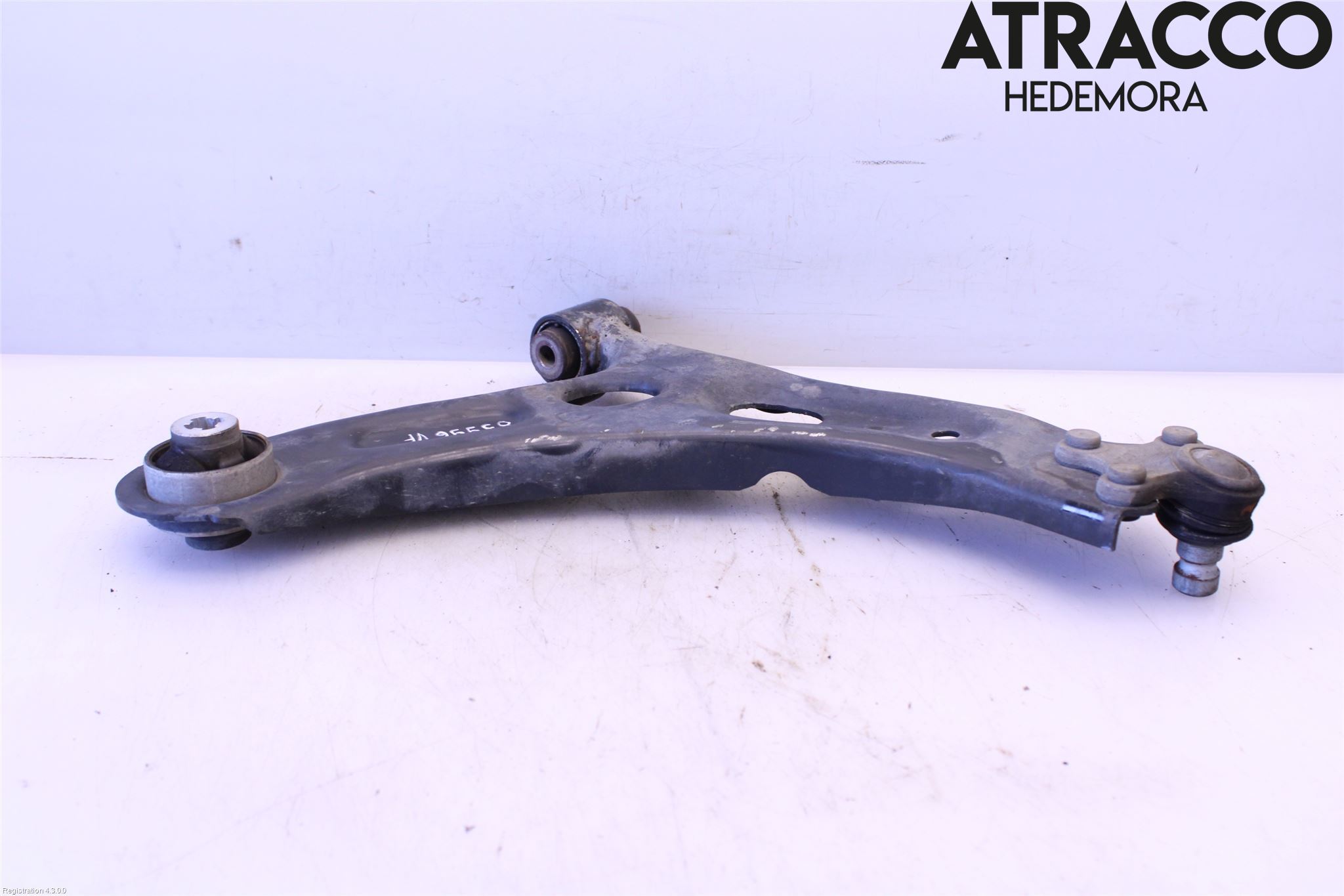 Opel CORSA F, CORSA-E 20- Bærearm Foran Venstre Nedre