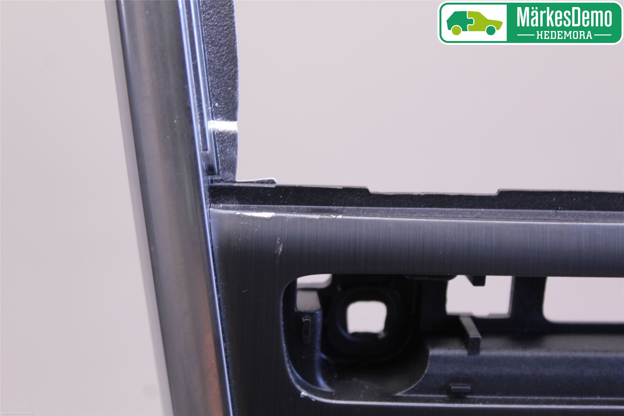 Volvo XC60 14-17 Innr Radio Ramme