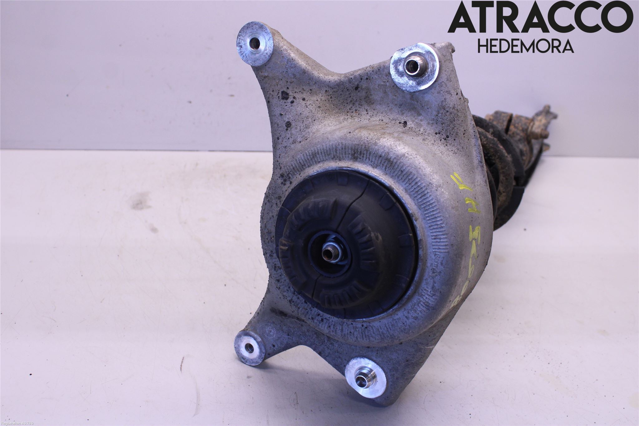 Audi A4 12-15 Fjærbein Foran Høyre