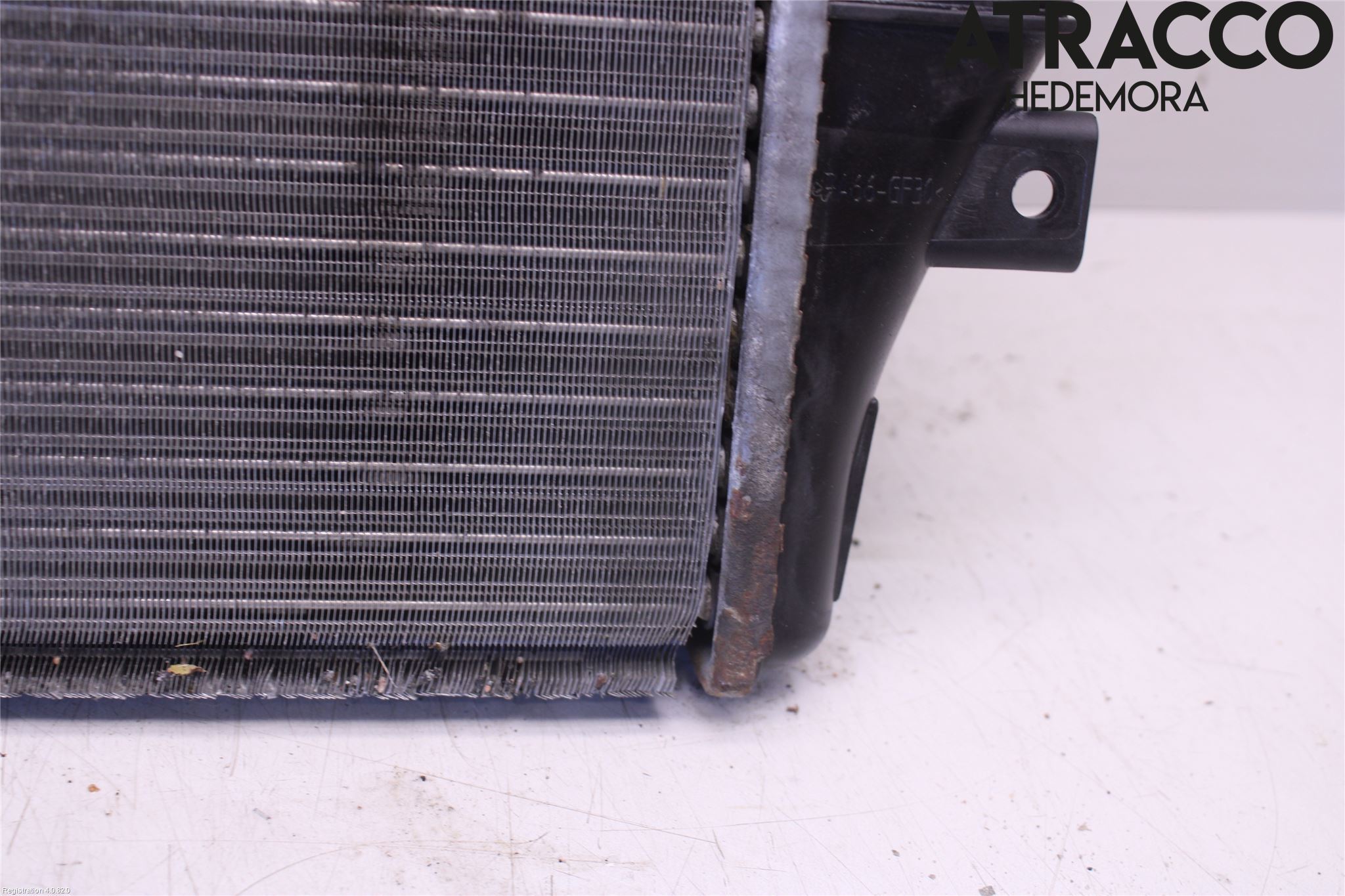 Volkswagen VW GOLF VI 09-13 Radiator Automat