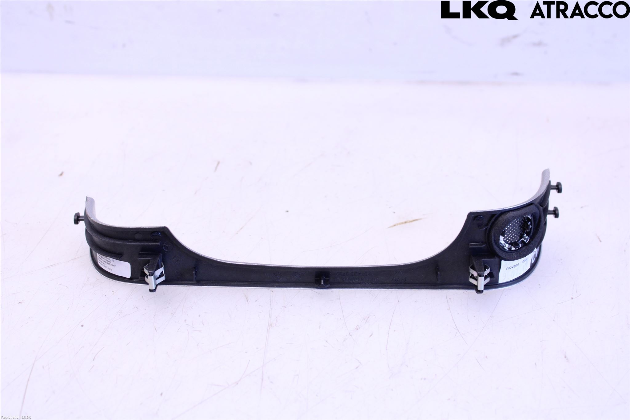 Mercedes-Benz MB E-KLASS (W212) 09-16 Innr Dekor Instrbord