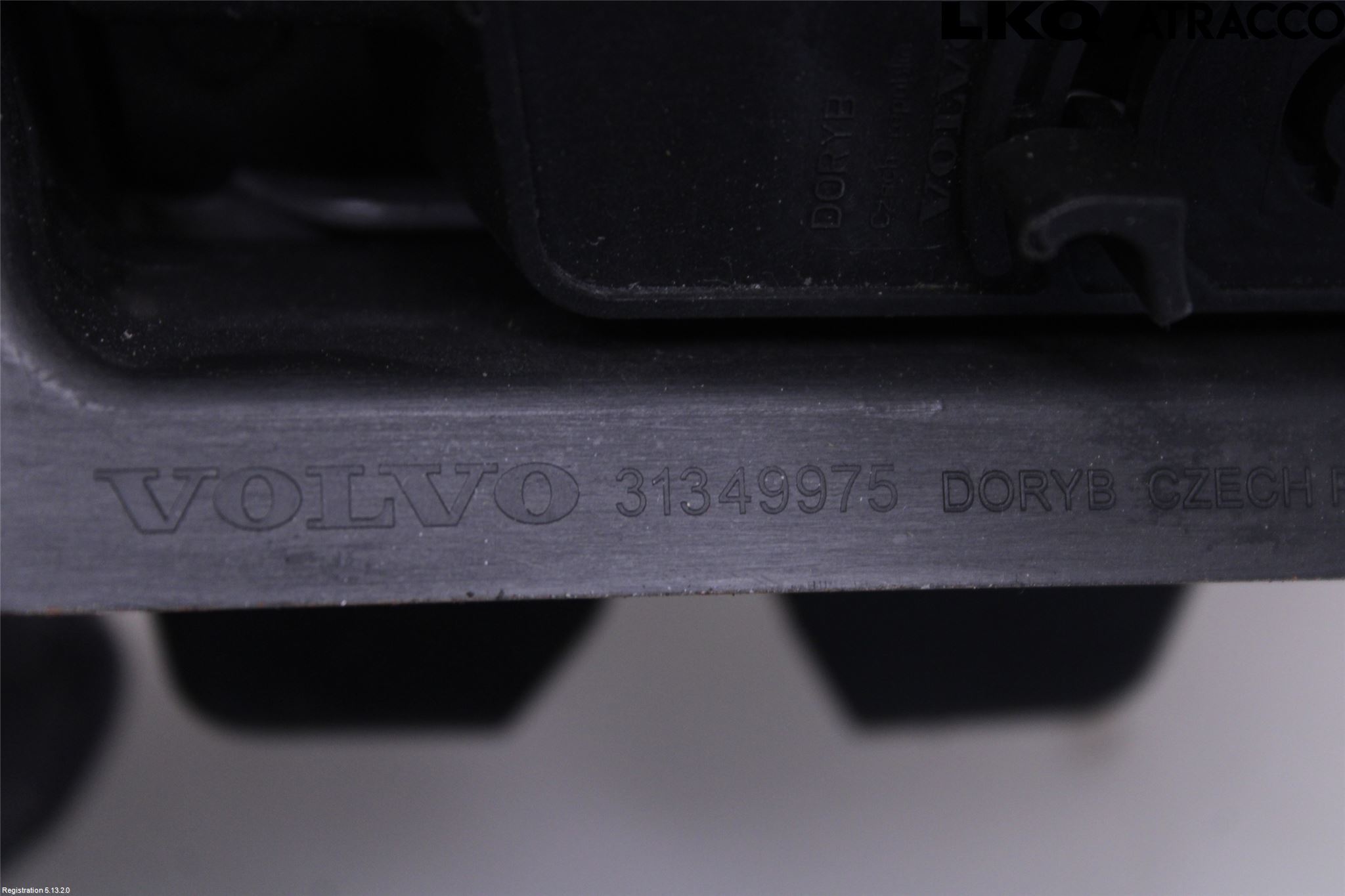 Volvo V90 17->> Bakluke-Lokk Låsekasse