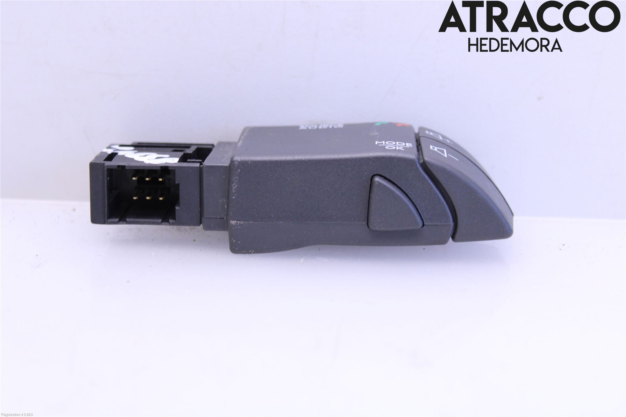 Dacia DUSTER 10-17 Bryter Ratt Radio-Stereo