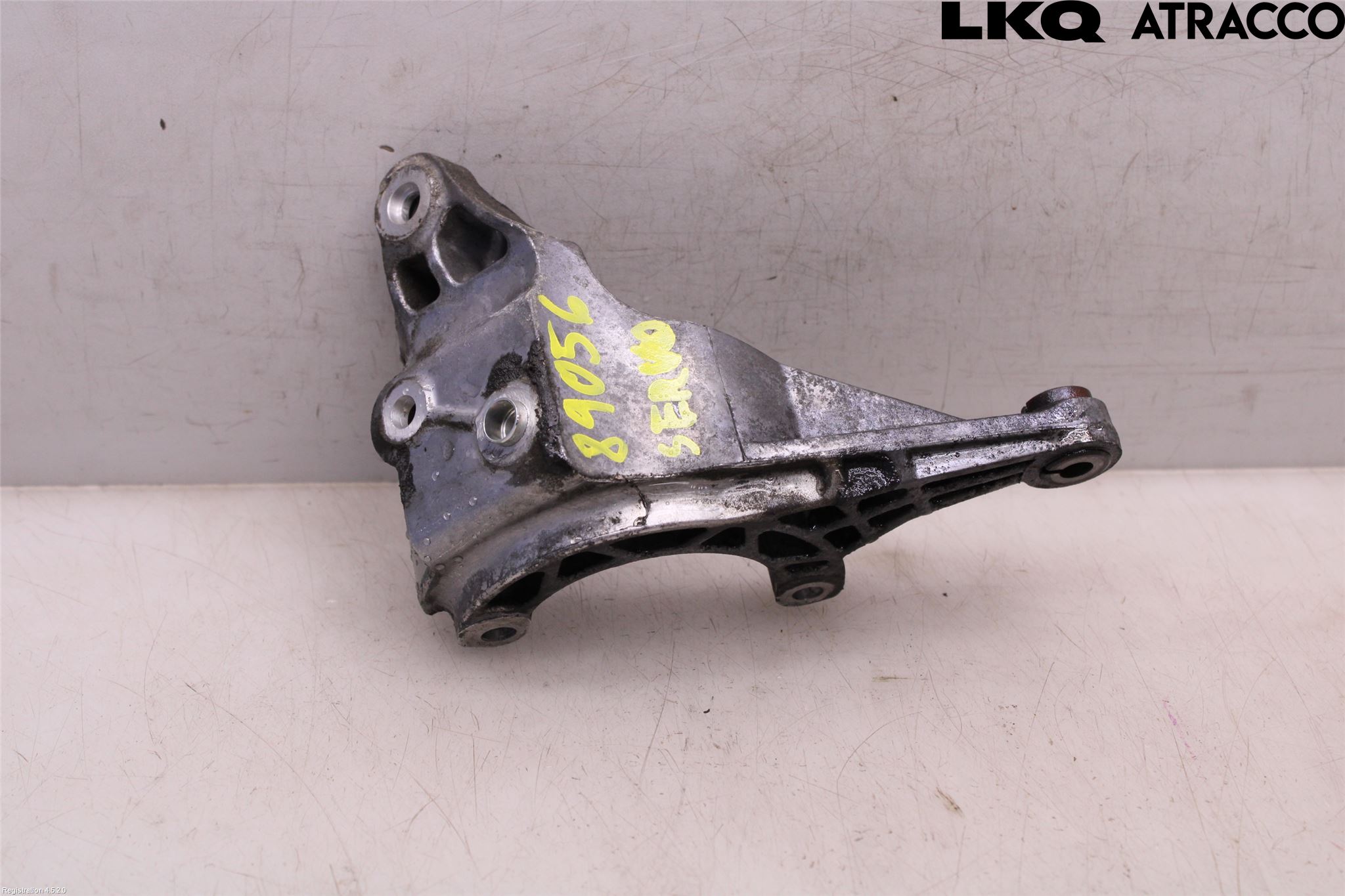 Volkswagen VW TOUAREG 7P 11-18 Servo Pumpefeste