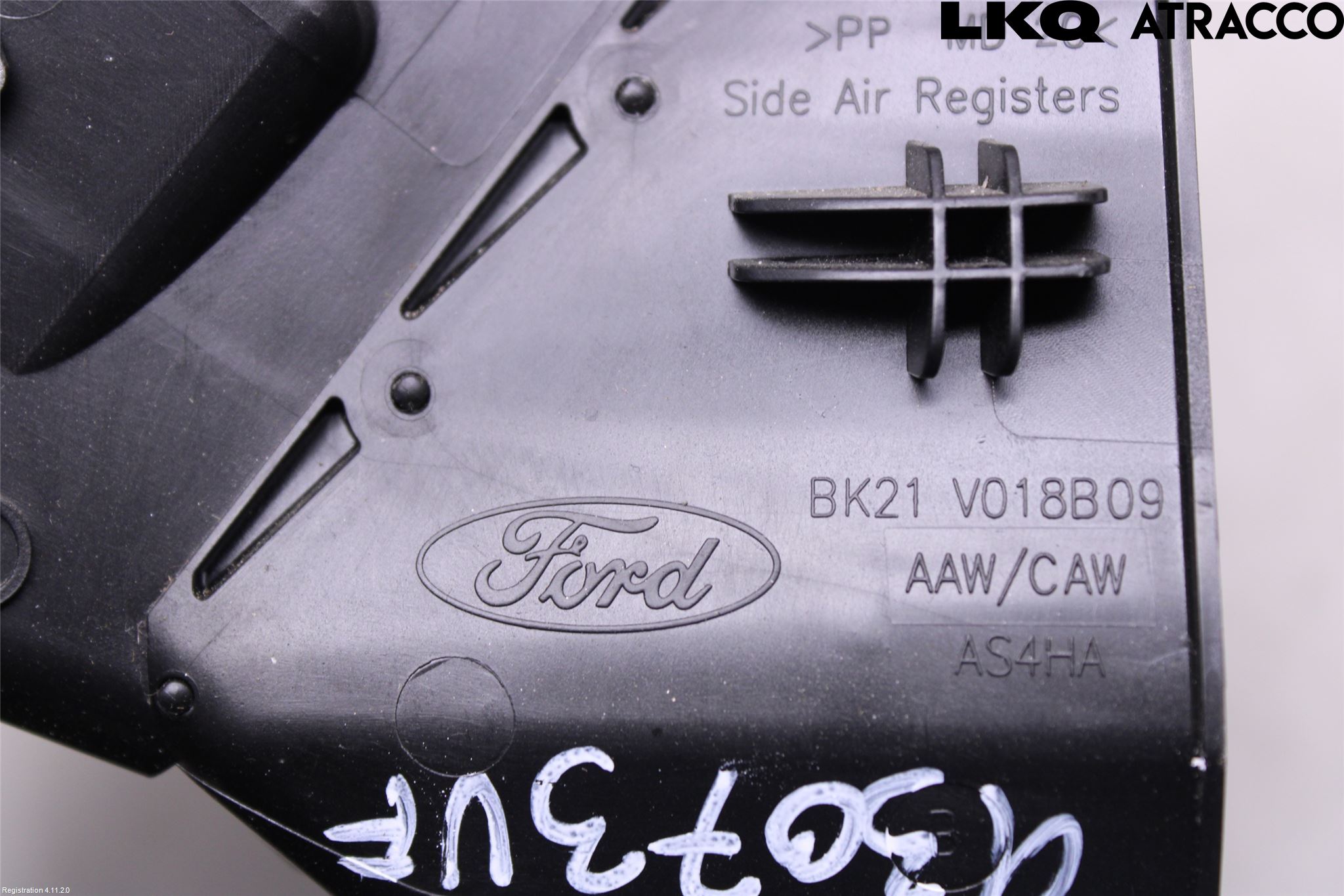Ford TRANSIT SKÅP/BUSS 14-22 Dashbord Kanal - Dyse