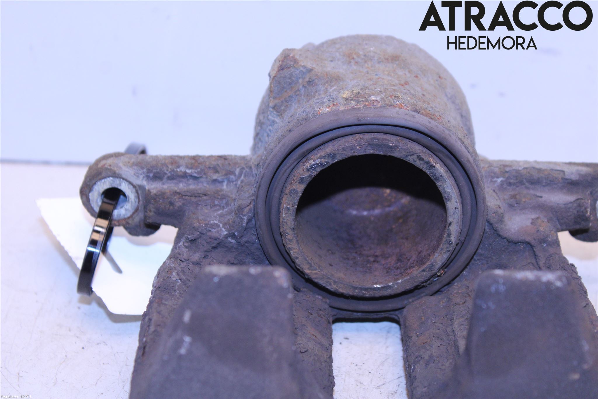 Mitsubishi COLT   04-08 Bremsecaliper Foran Høyre
